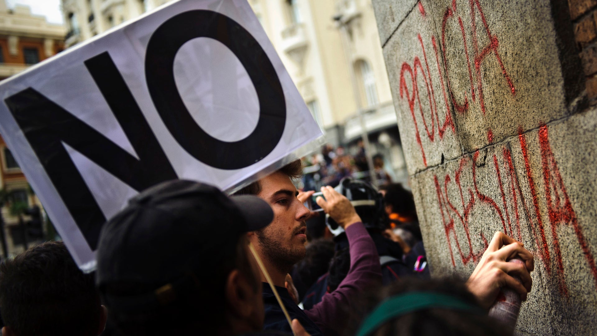 Spain_Financial_Crisi_Carr_1_