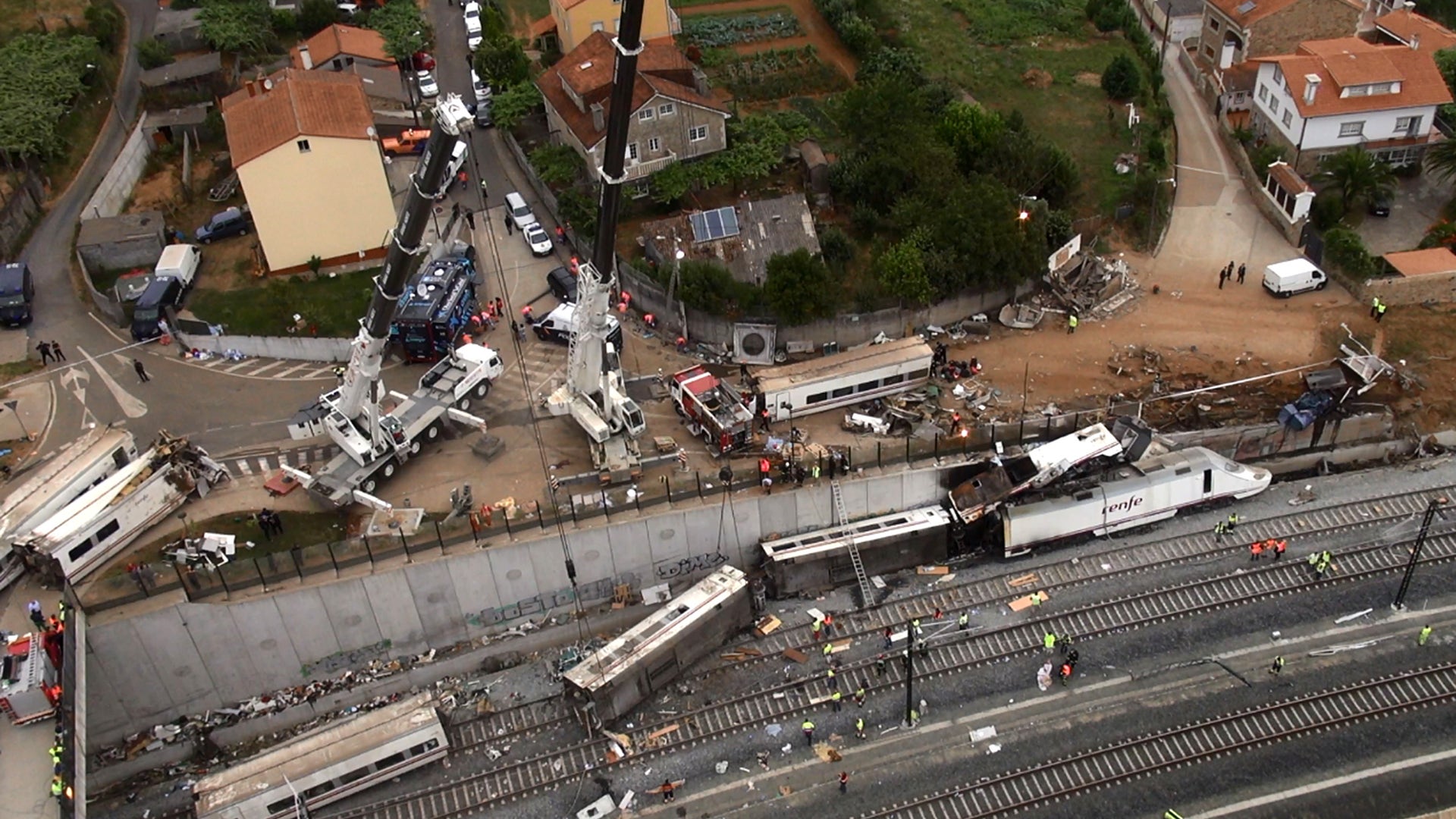 Spain_Train_Derailmen_Garc_2_