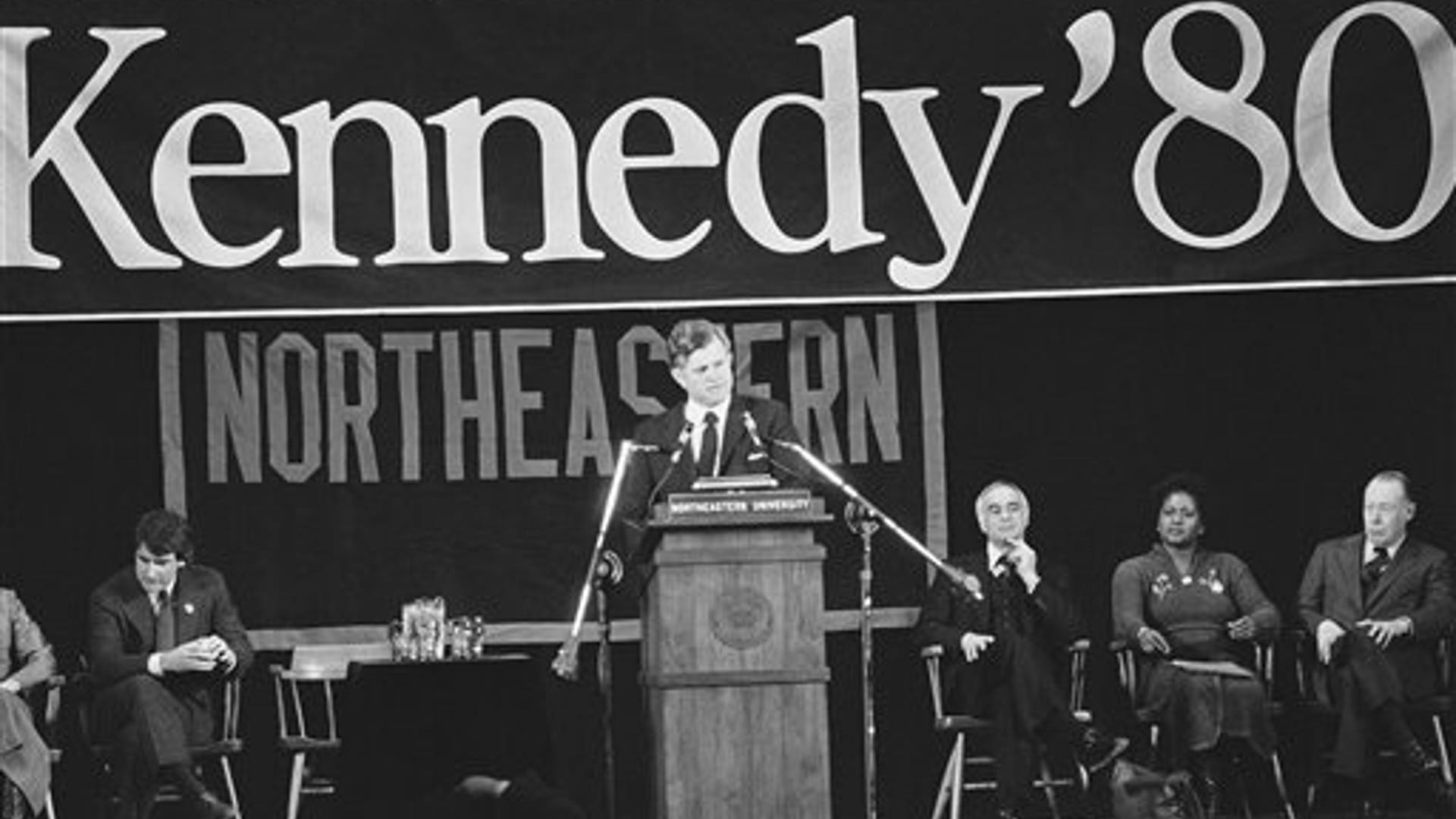 Ted_Kennedy_the_Campaigner16