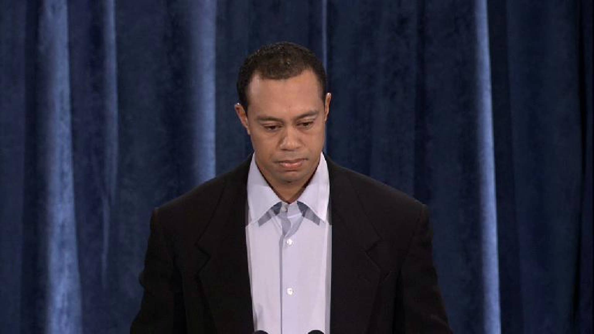 Tiger Takes a Swing at an Apology