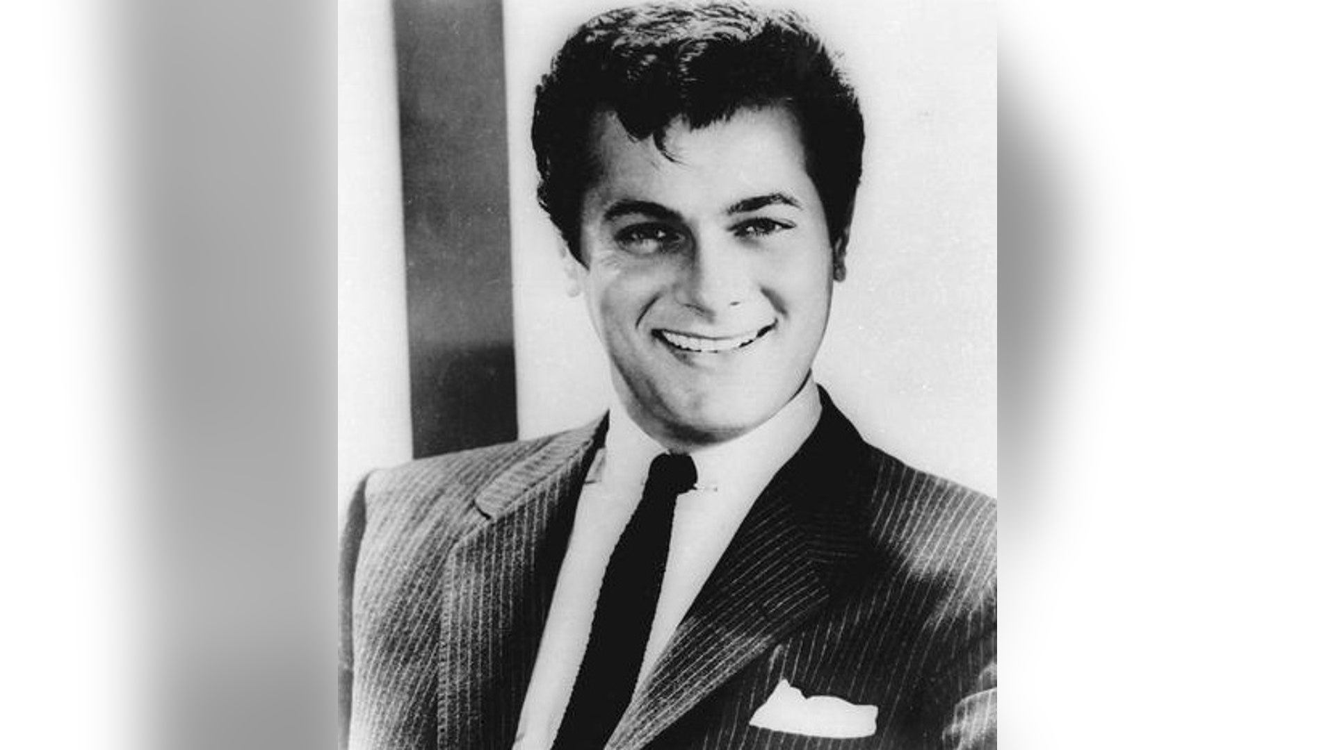 Tony Curtis  