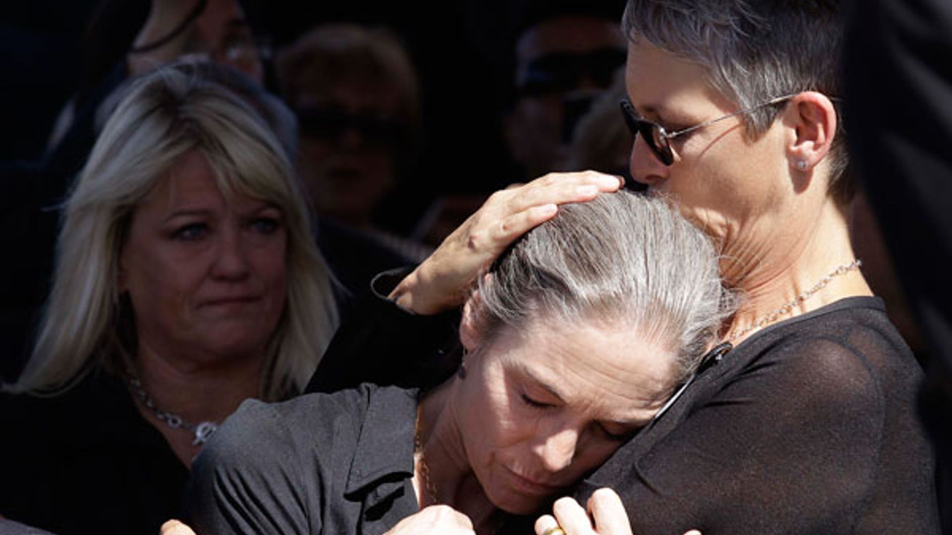 Family Mourns Tony Curtis