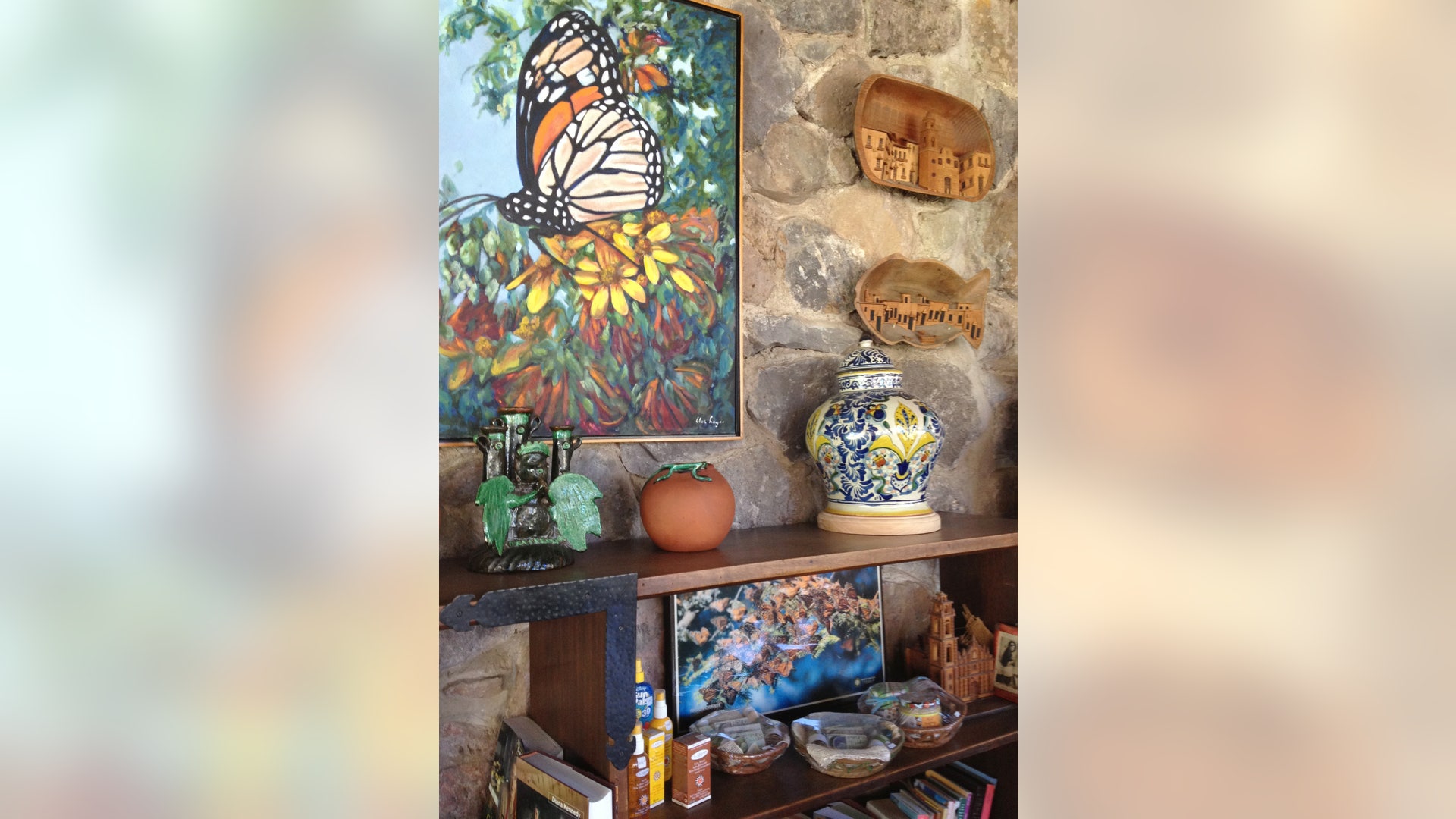 Travel_Trip_Monarch_B_Garc