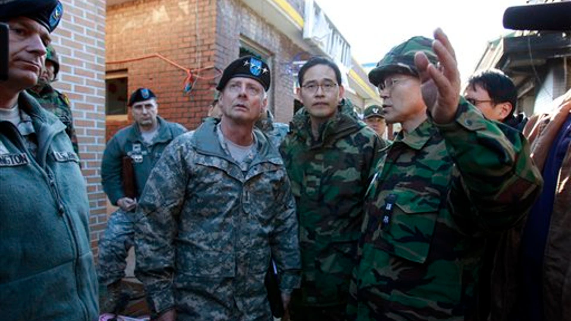 U_S__Army_Gen__Walter_Sharp