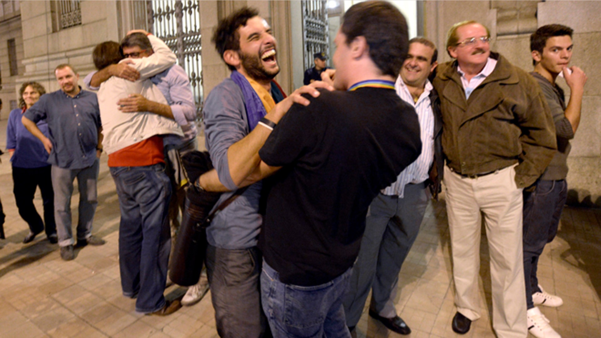 Uruguay_Gay_Marriage_Main_2