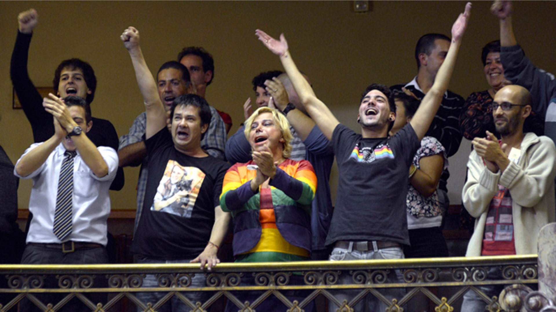 Uruguay_Gay_Marriage_Main_4