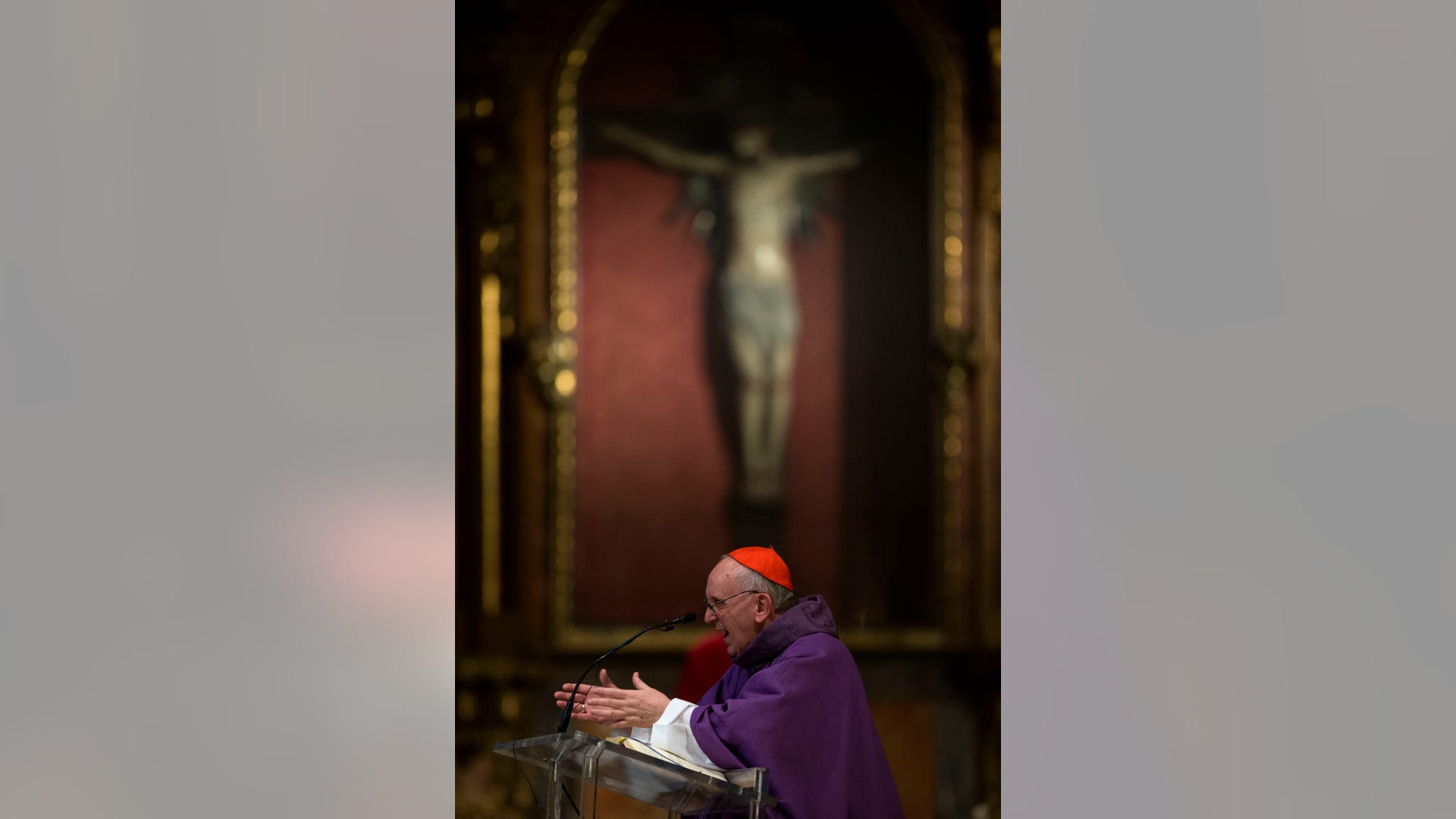 Vatican_Pope_Garc__6_