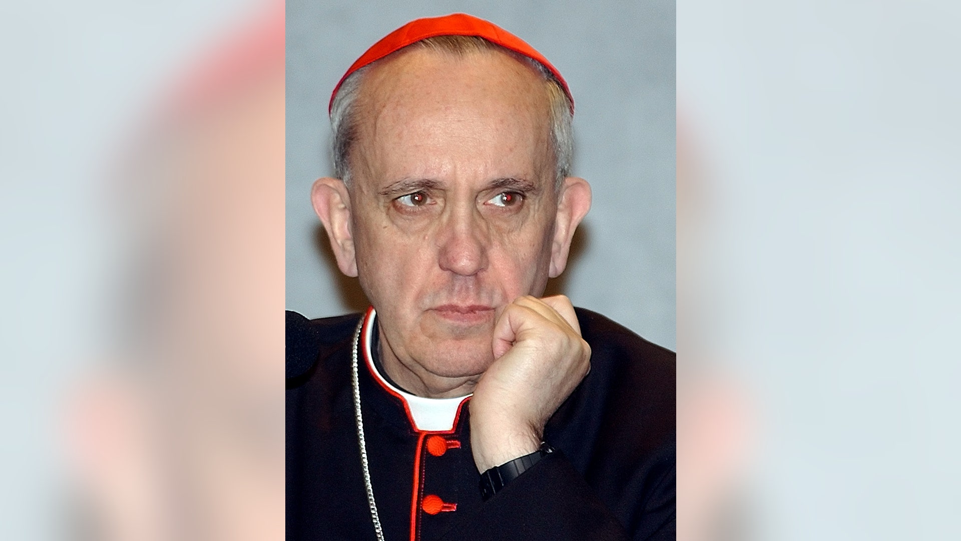 Vatican_Pope_Garc__7_