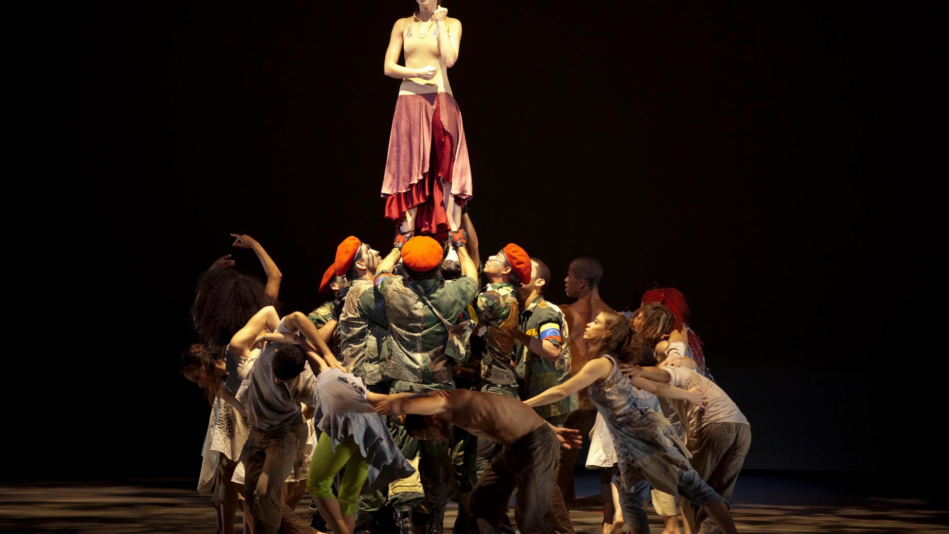 Venezuela_Chavez_Ballet__3_