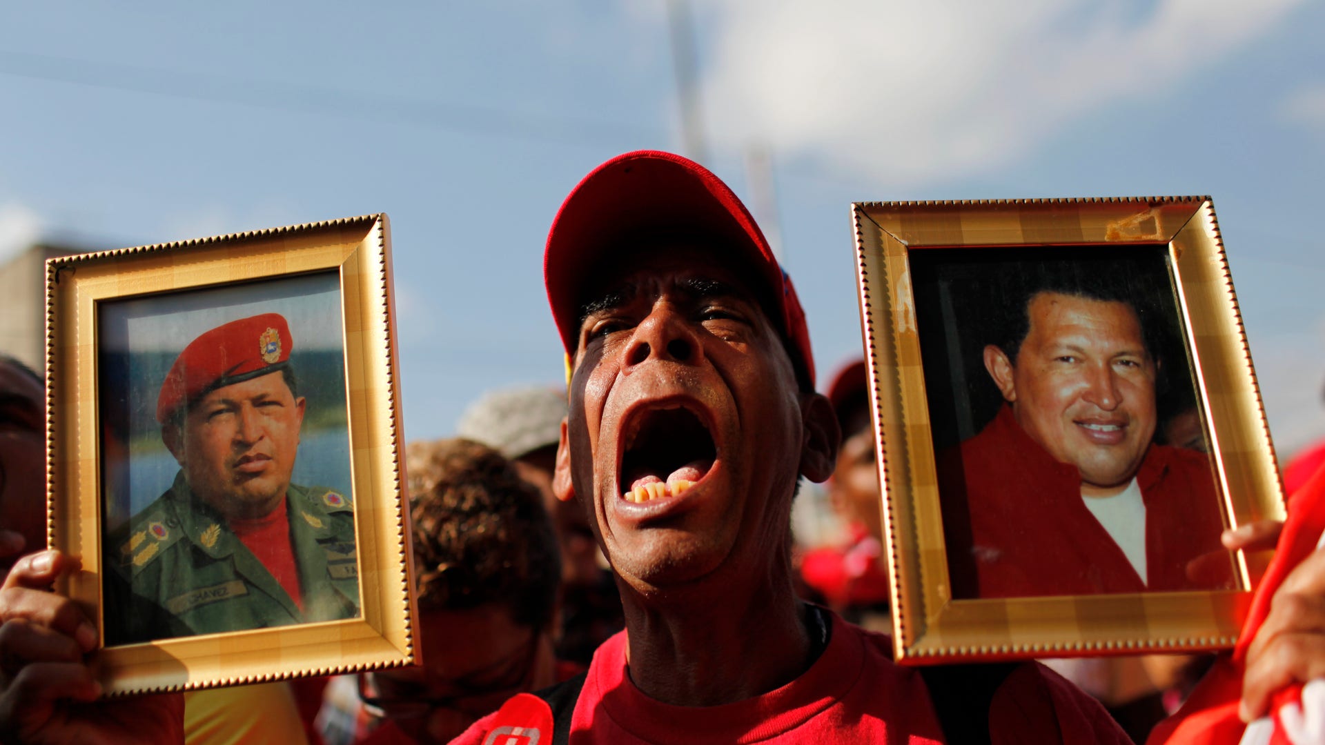 Venezuela_Chavez_Carr_18_