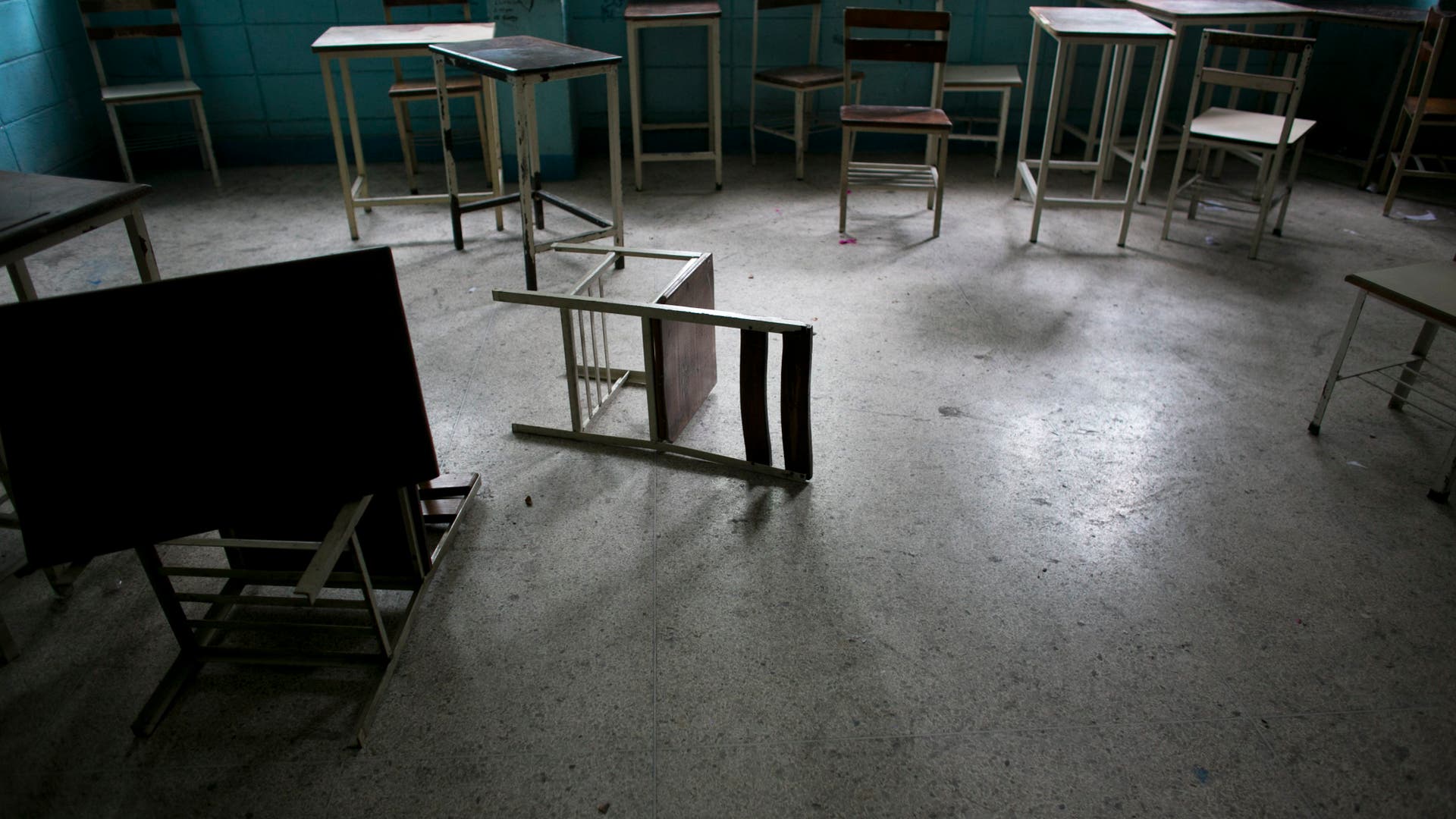 Venezuela_Failing_Schools__9_