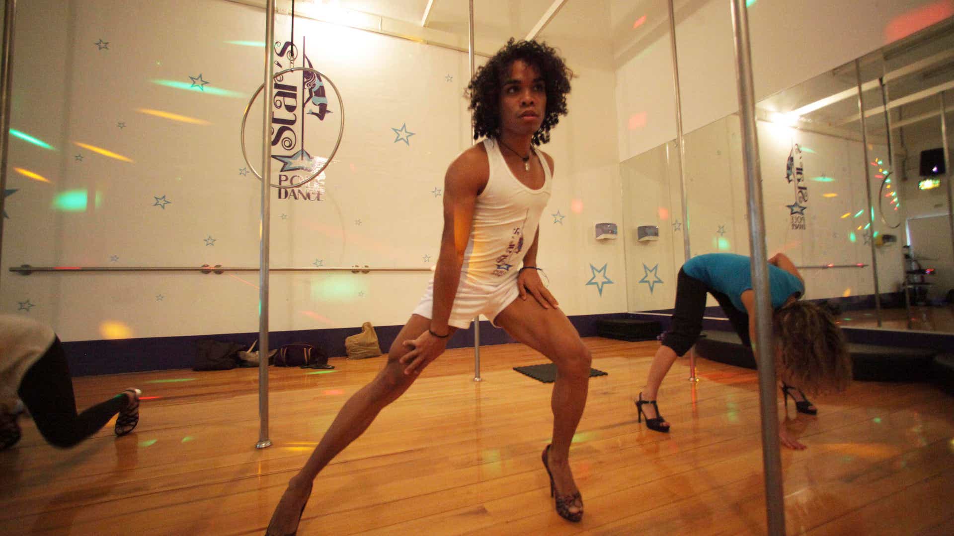 Venezuela_Pole_Dancing_4