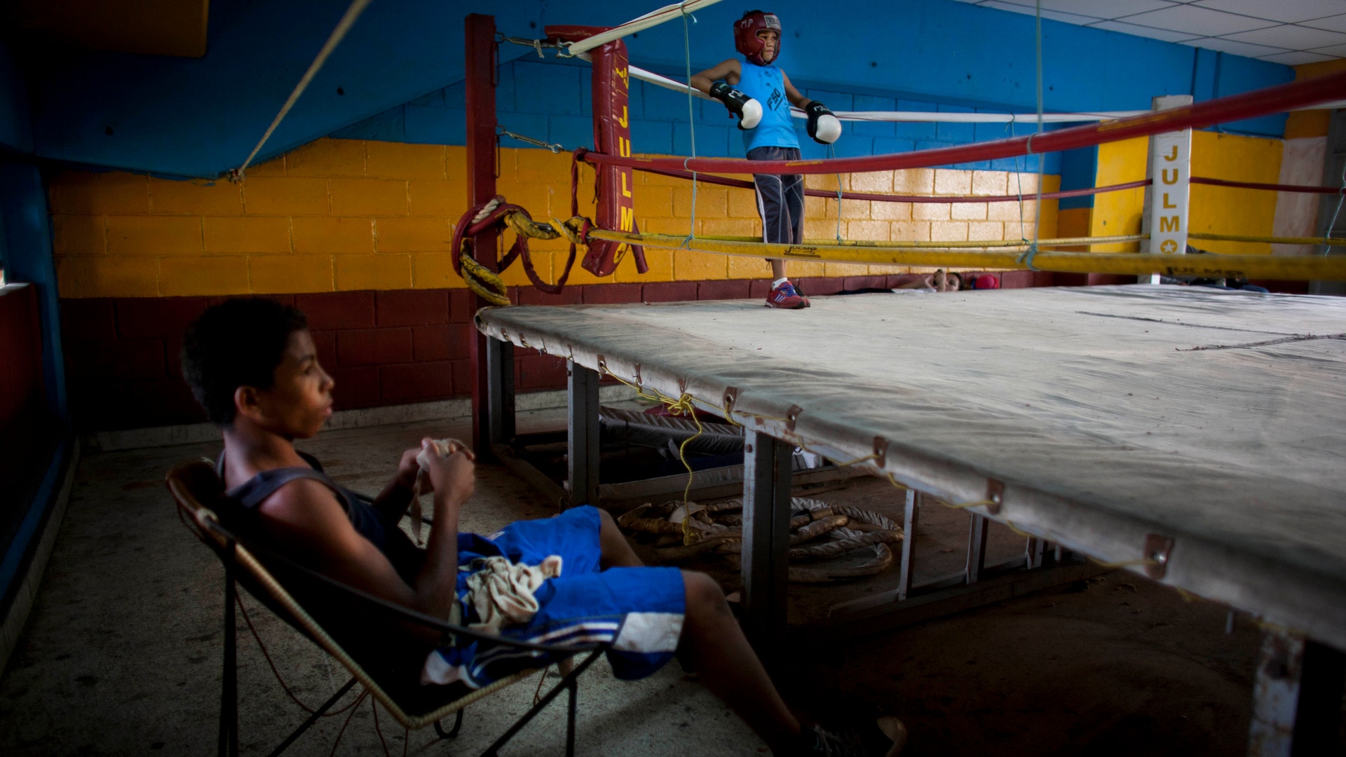 Venezuela_Street_Boxi_Grat__18_