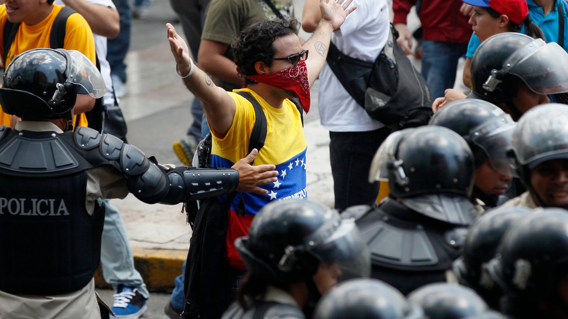 Venezuela_Student_Mar_Llen_5_