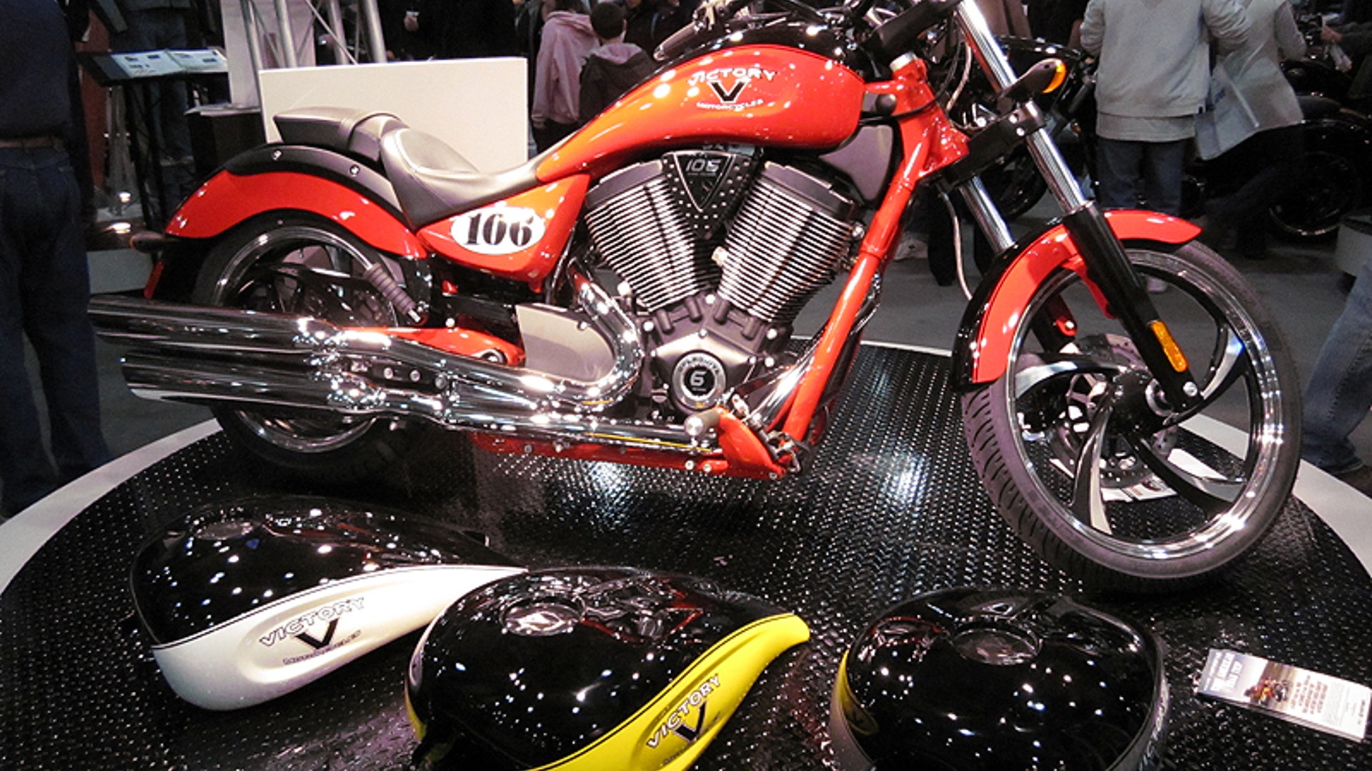 2010 Victory Vegas LE