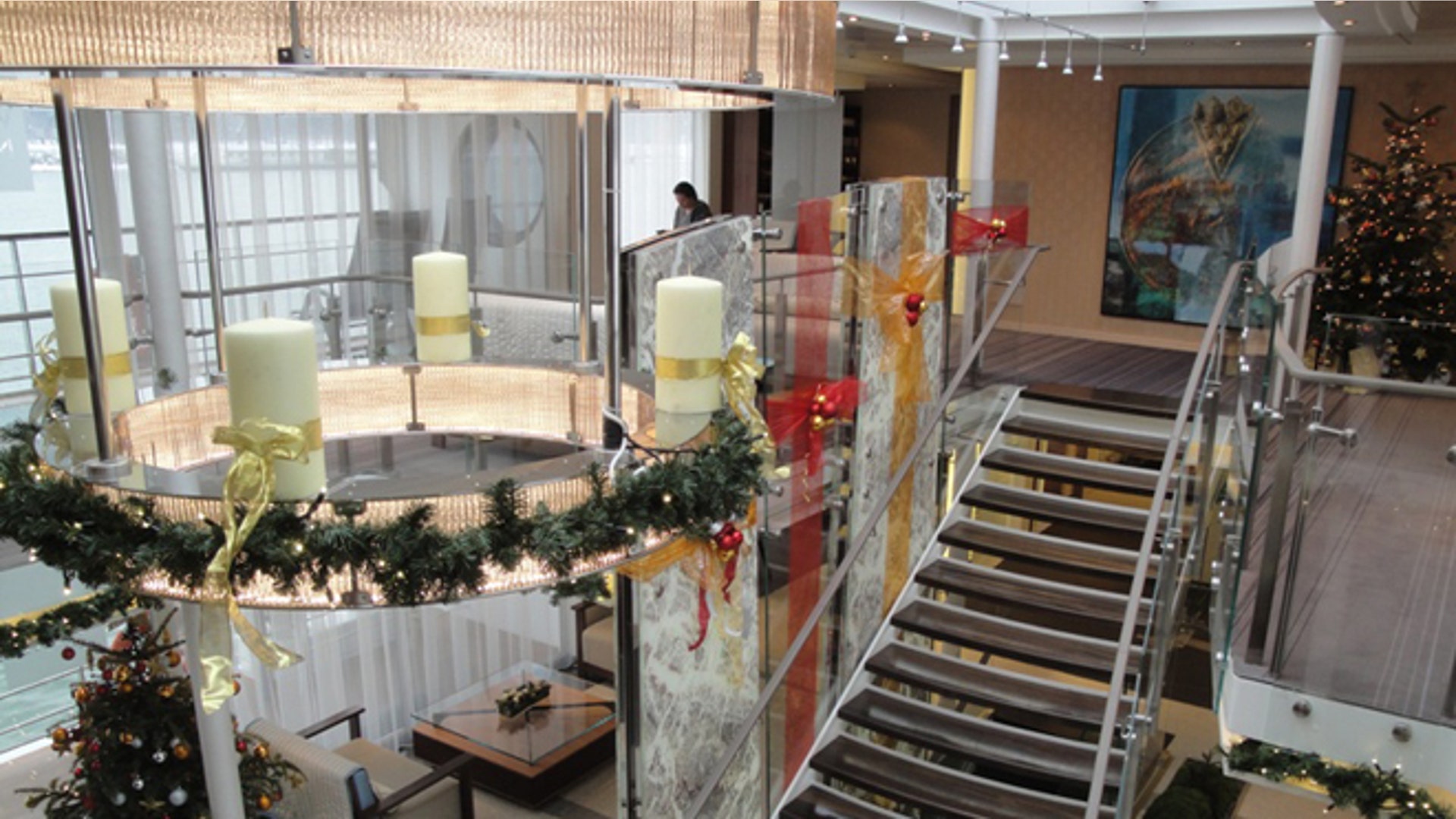 VikingRiverLongboatAtrium