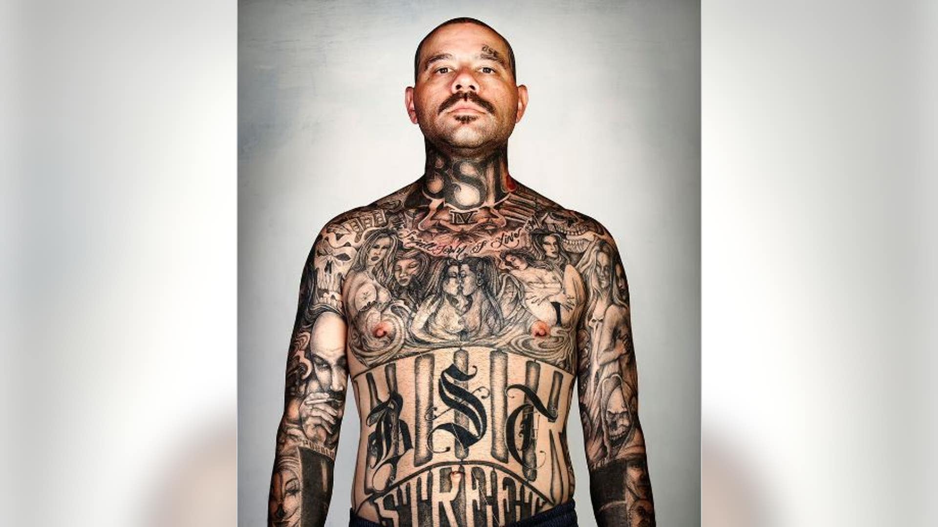 Vinson_Ramos_tats_Latino