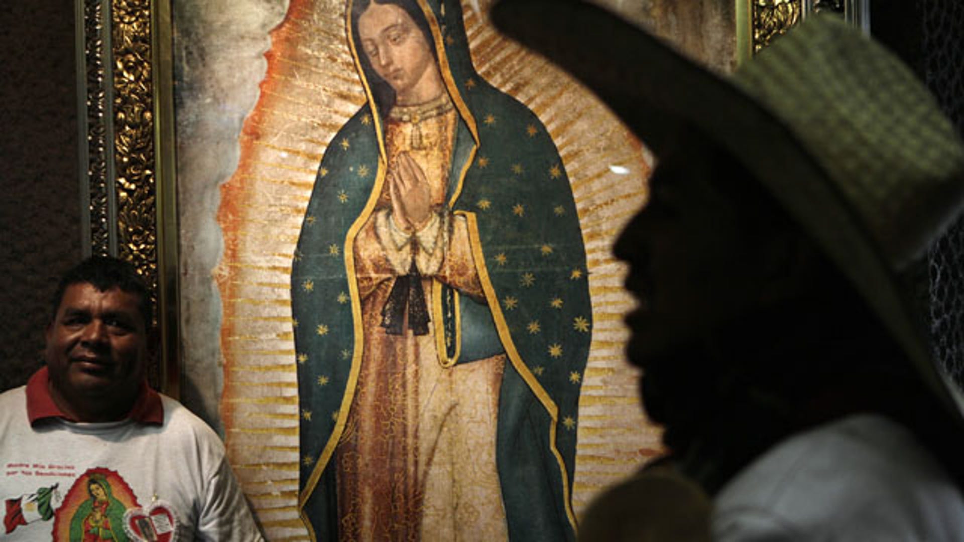 Virgin_of_Guadalupe_pilgrims_1