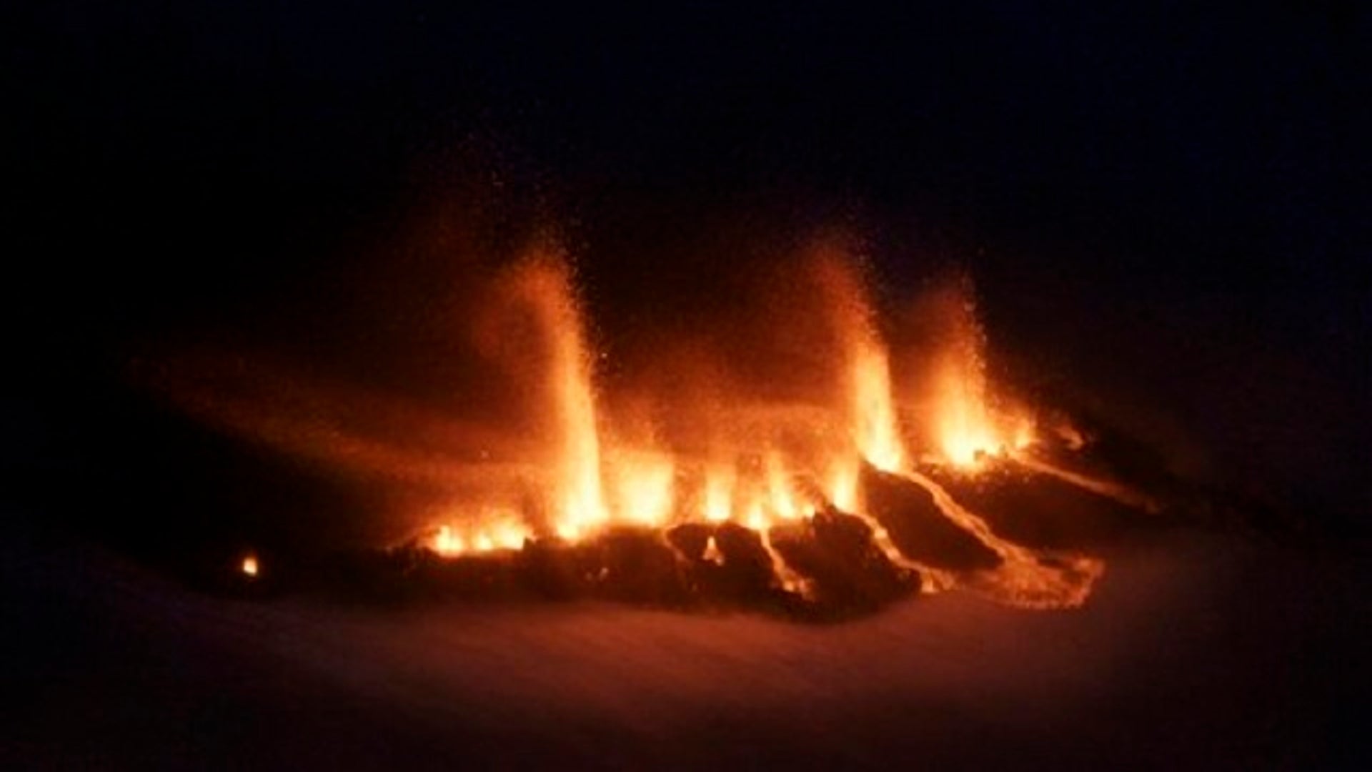 Volcano_in_Iceland