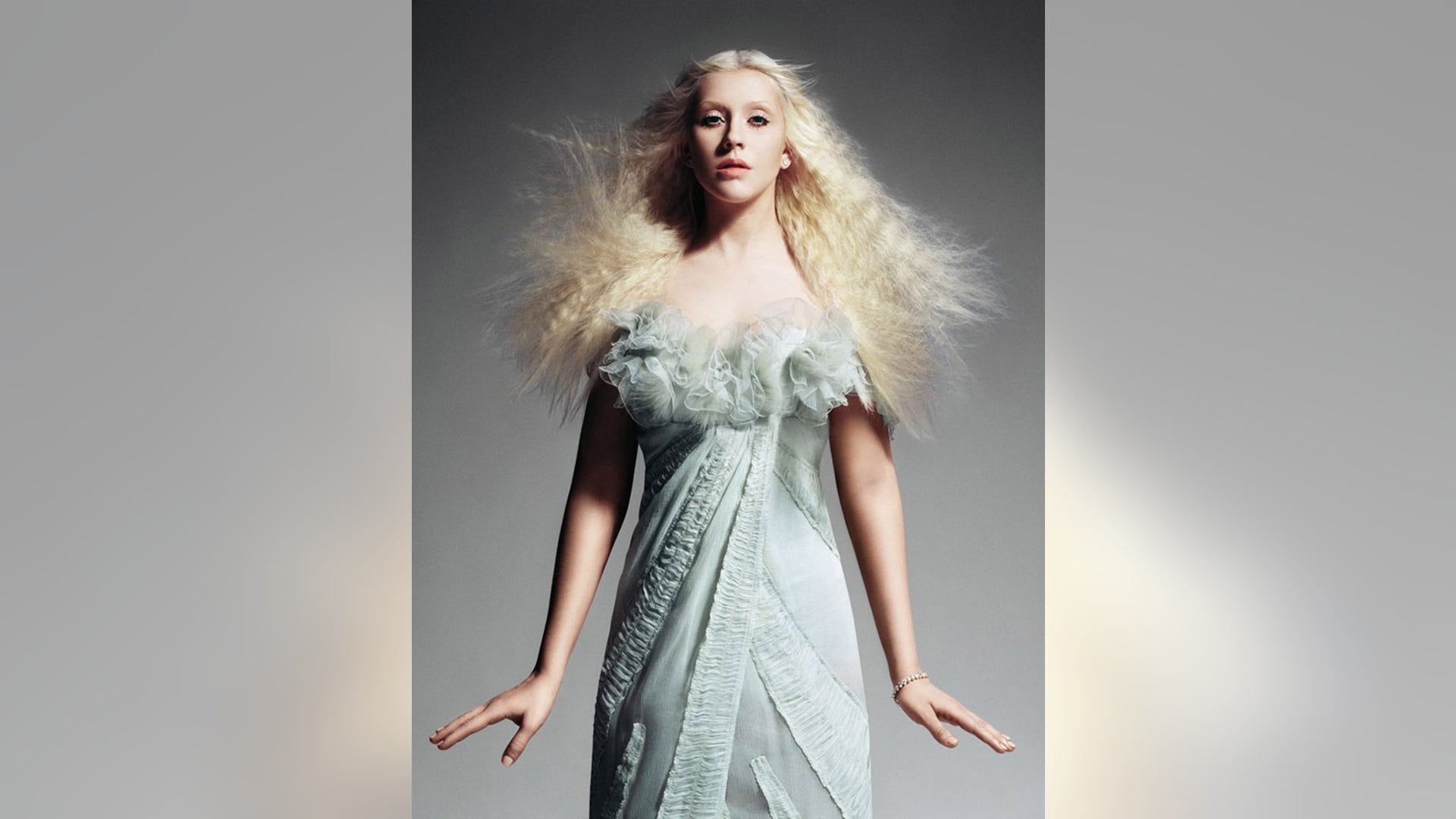 WJulyCover2011Christina1