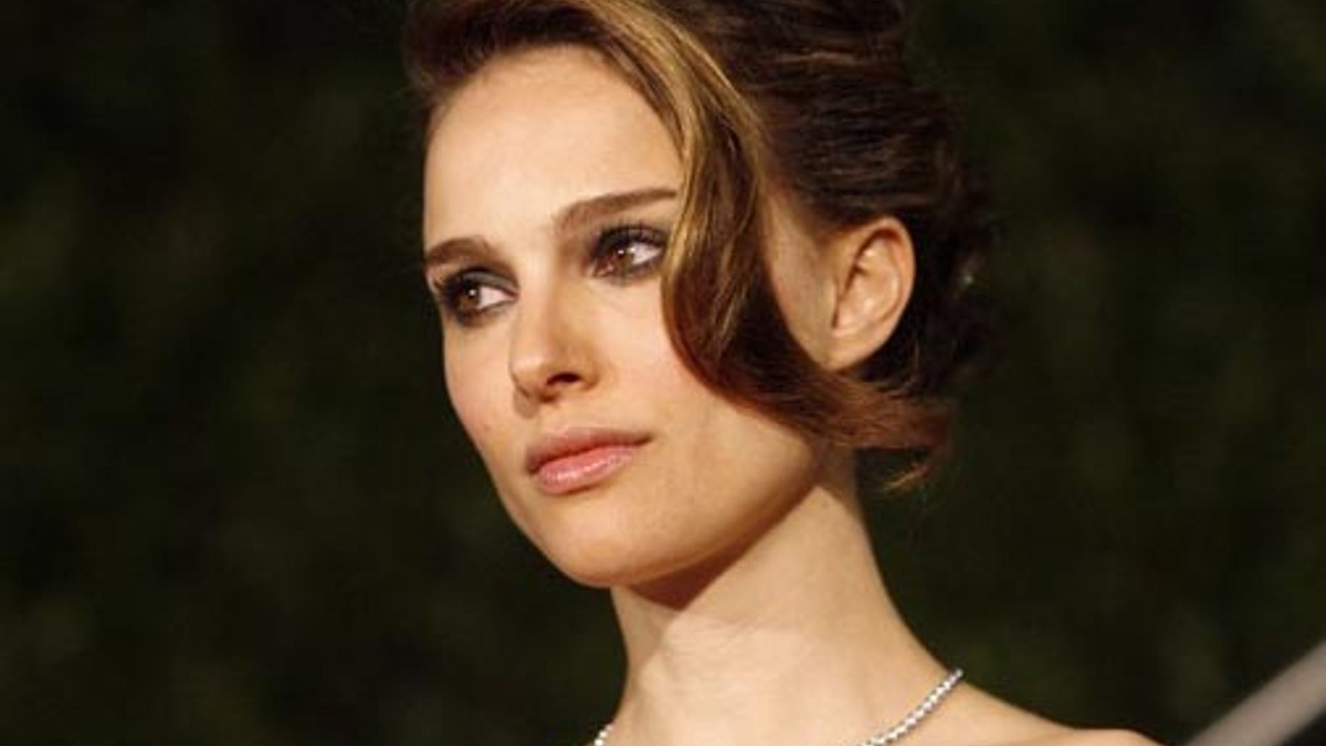 Natalie_Portman_scared