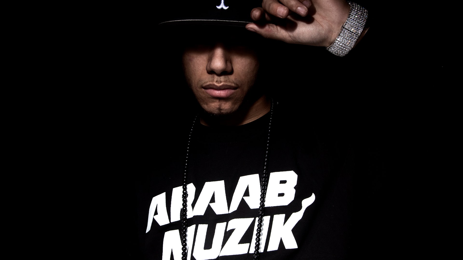 1__Araab_MUZIK_Photo_by_Akira_Riuz