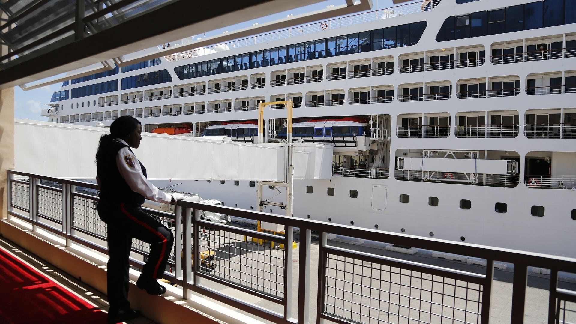 Cuba_Cruises_Vros__7_