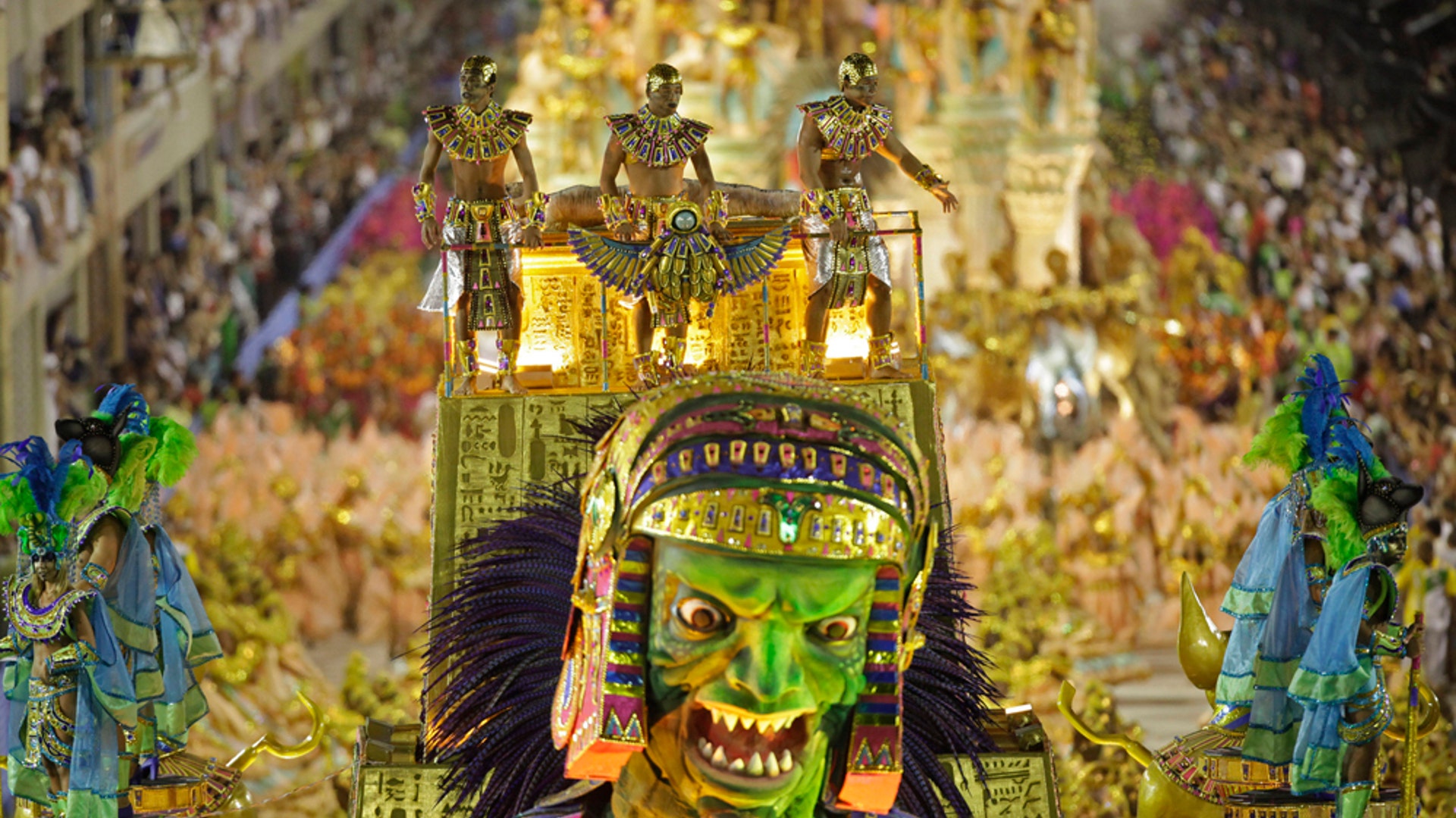 Brazil Carnival Twenty Six.jpg