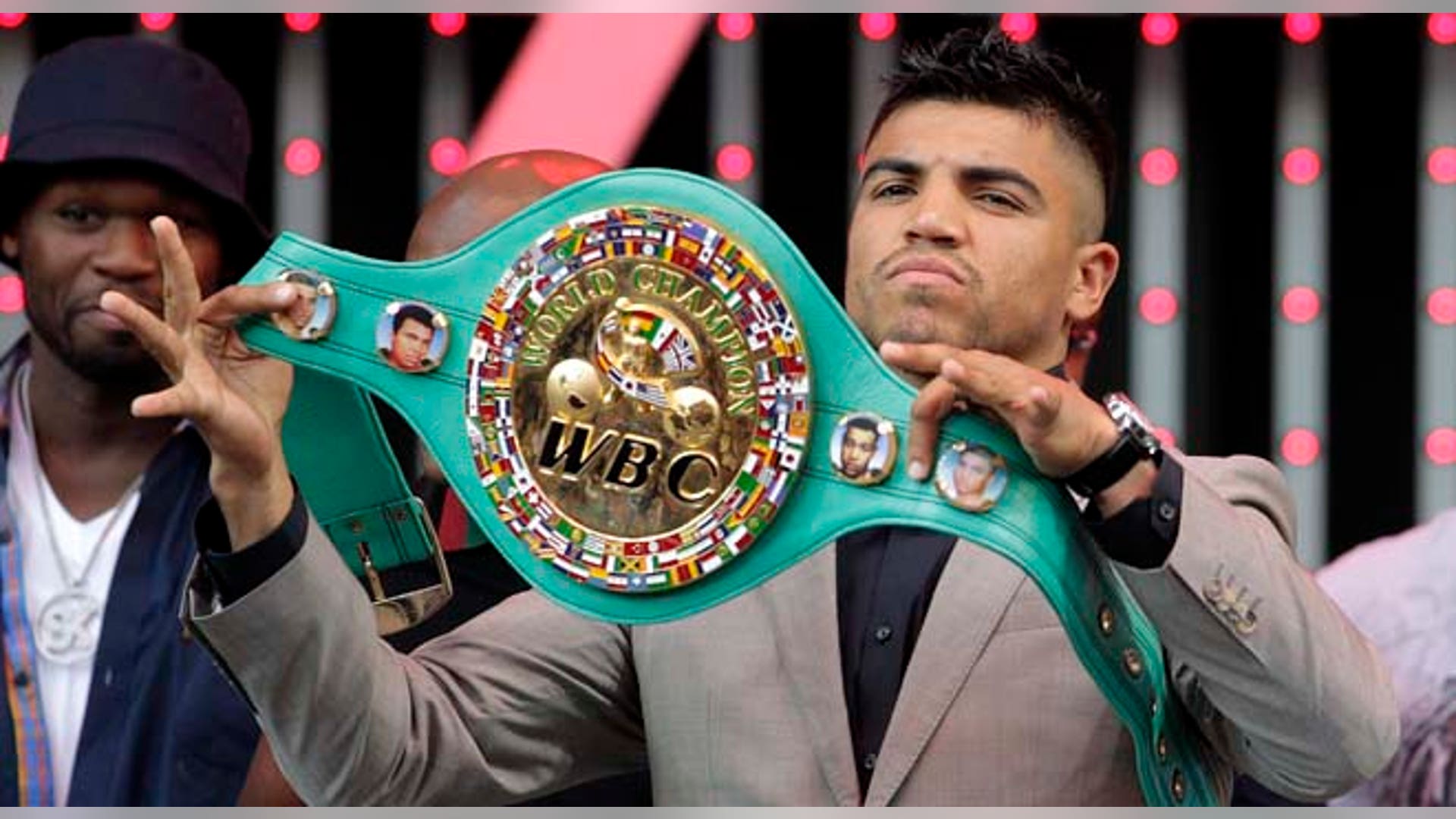 Ortiz_Mayweather_10_FNL