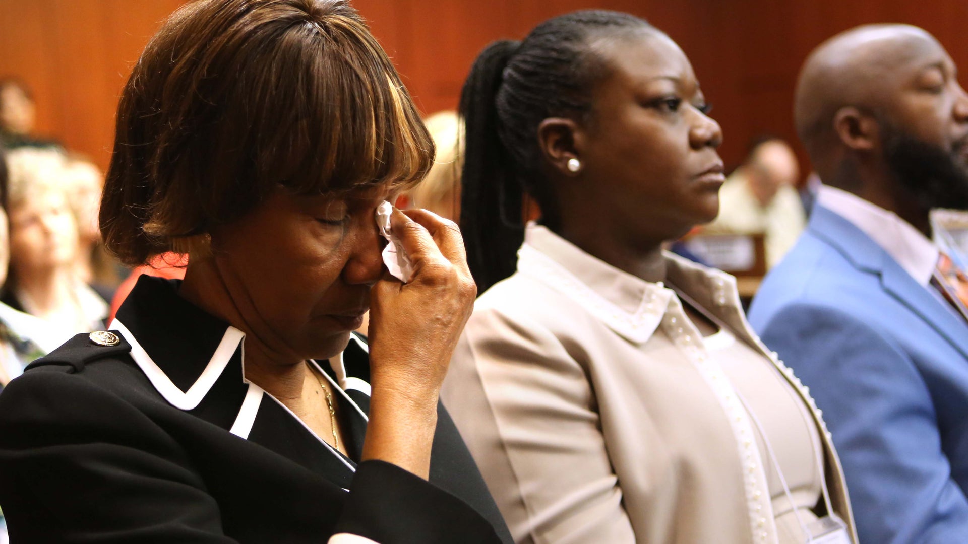 ZIMMERMAN_MARTIN_GRANDMA_CRY