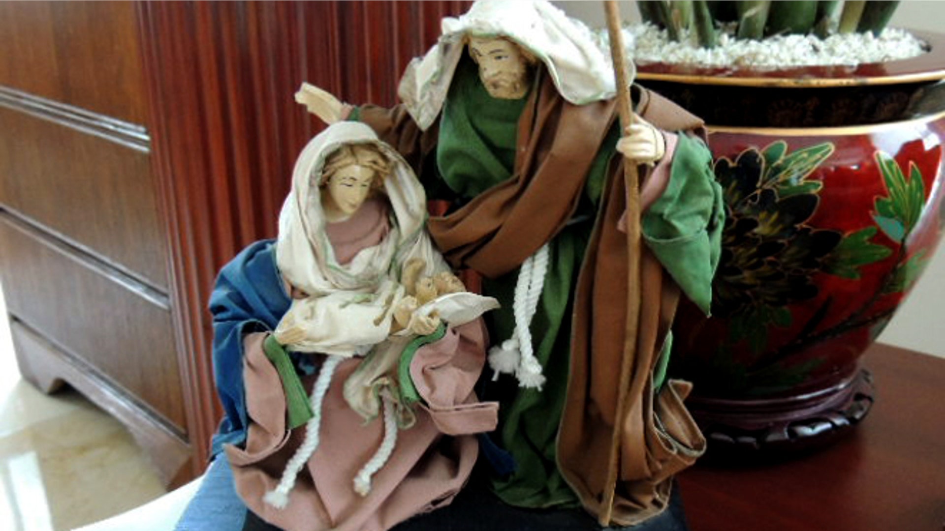 Nativity_Suarez__14_