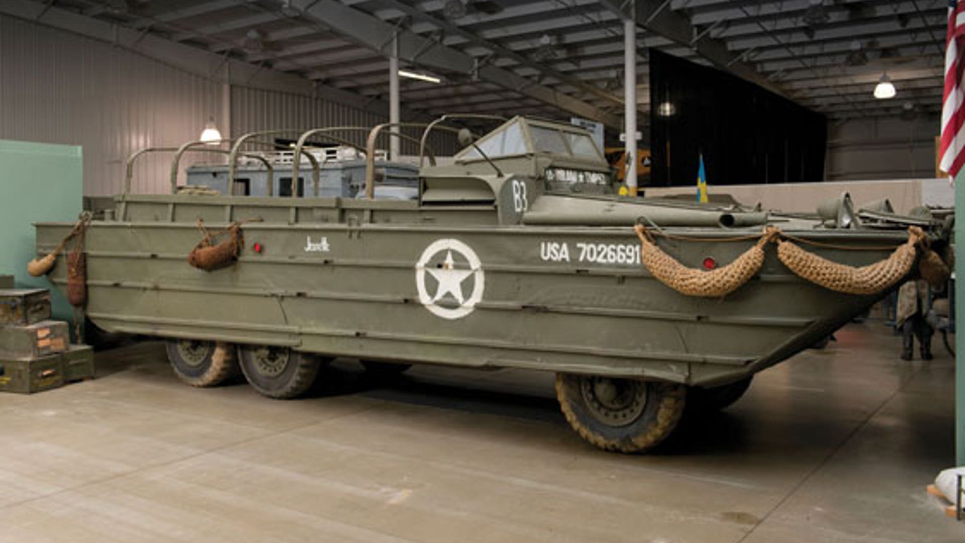 1942-45 GMC DUKW - 353 6x6 Amphibious Truck