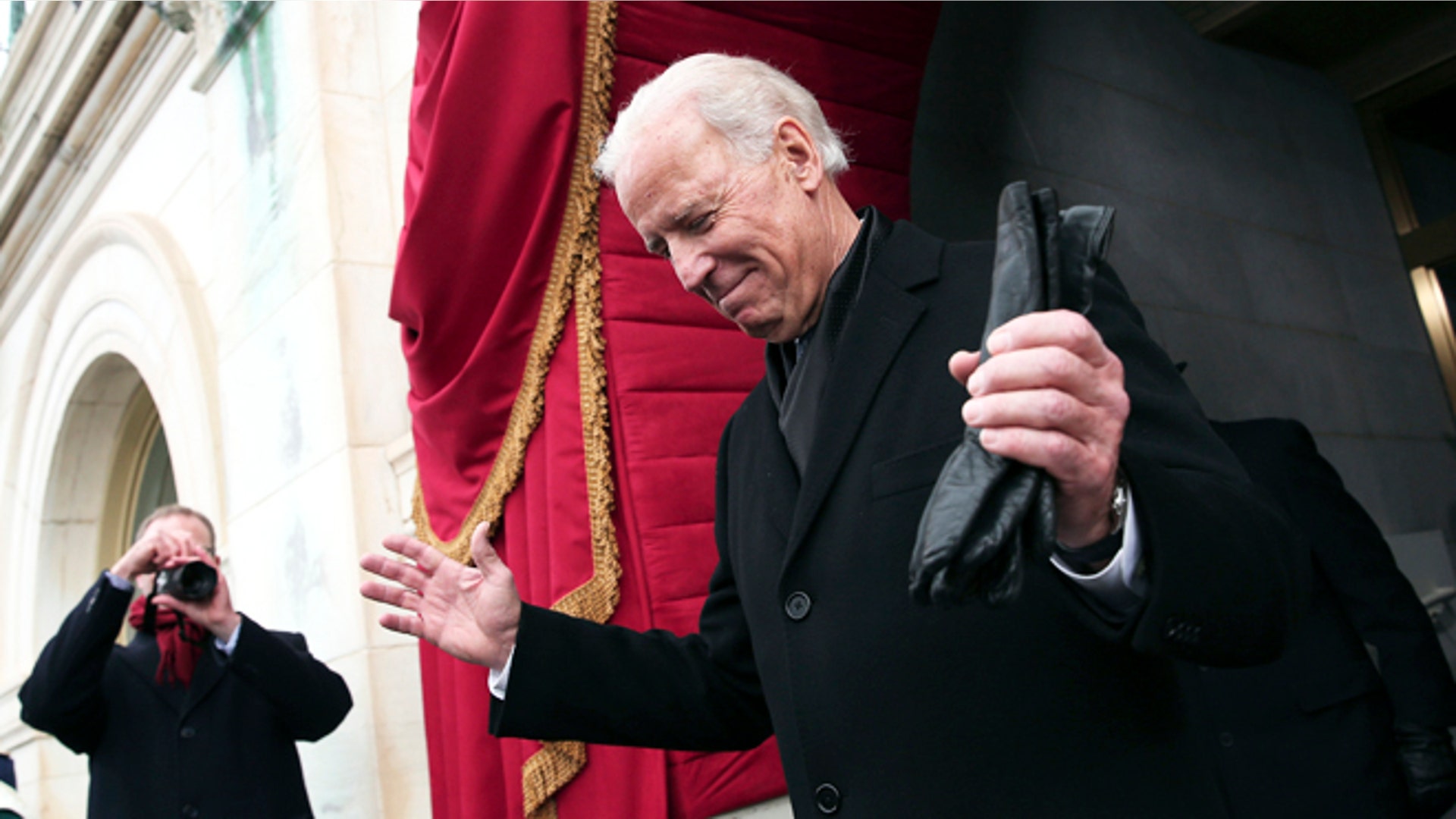 Obama_Swearing_In_2013_Biden