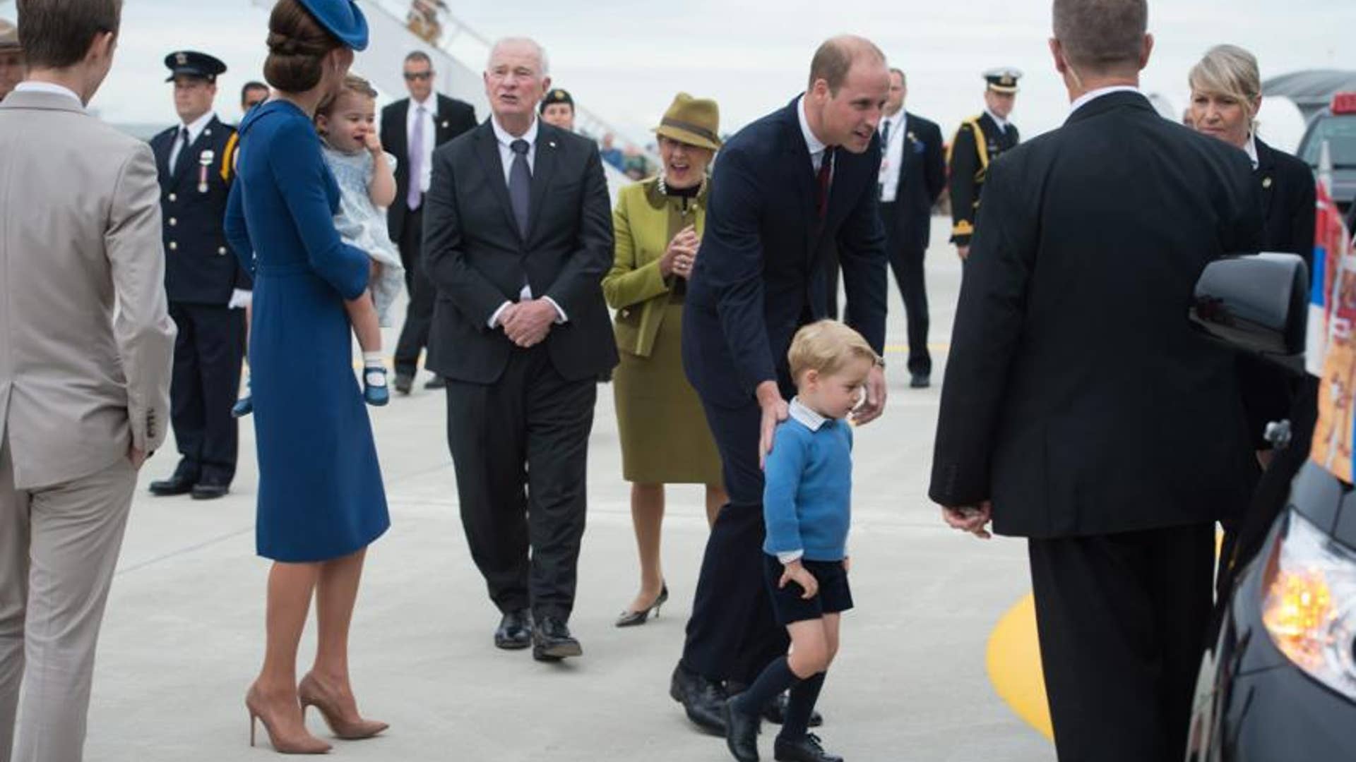 Getting ready to meet some strangers.