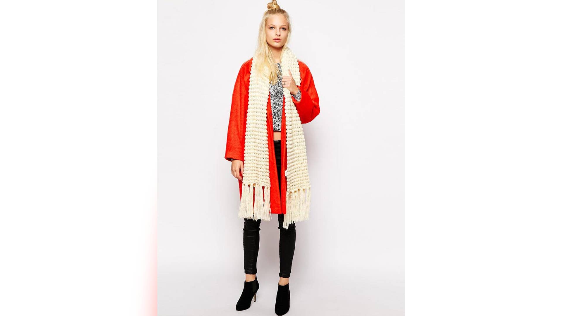 Monki Chunky Knitted Lou Scarf