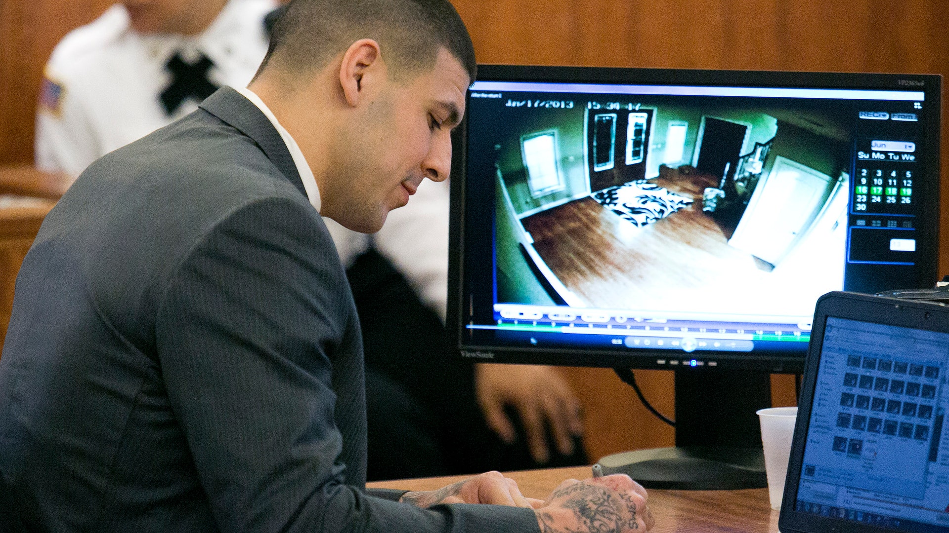 Aaron_Hernandez_Footb_Vros__1_