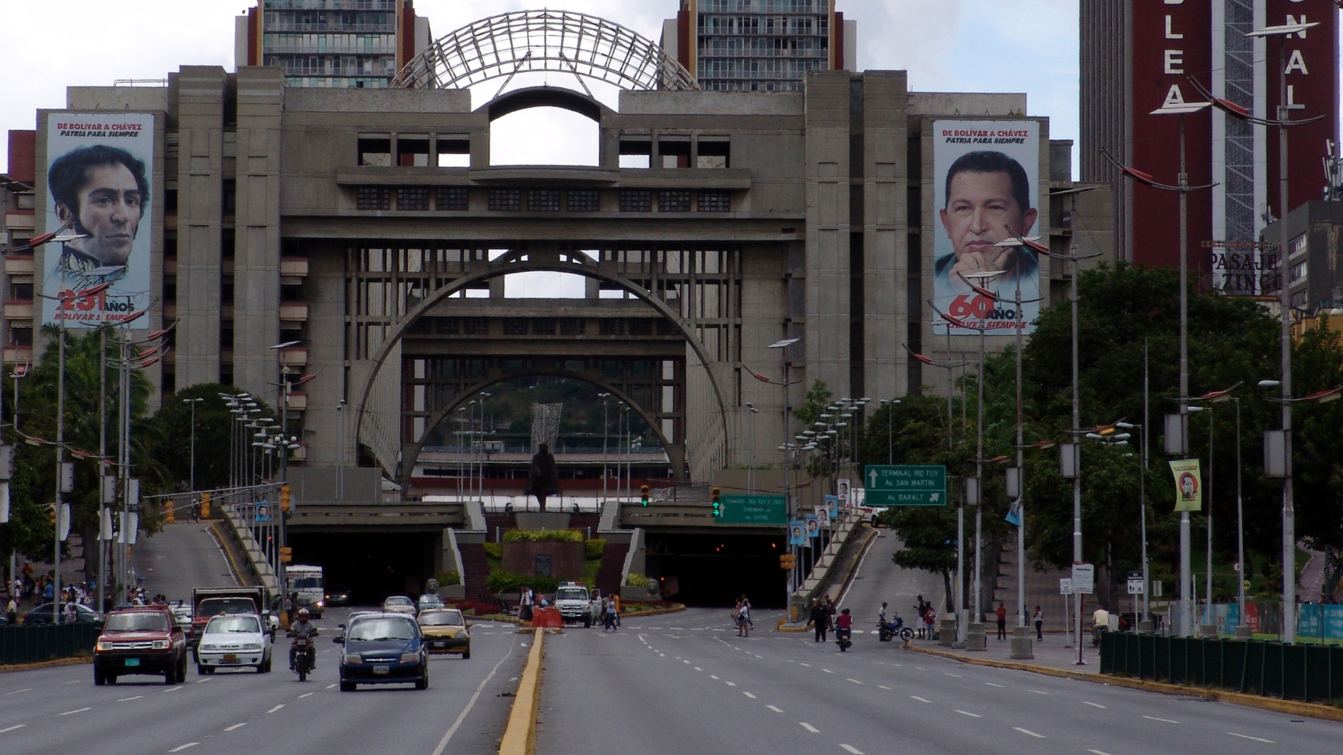 DIOS_CHAVEZ9_CROPPED