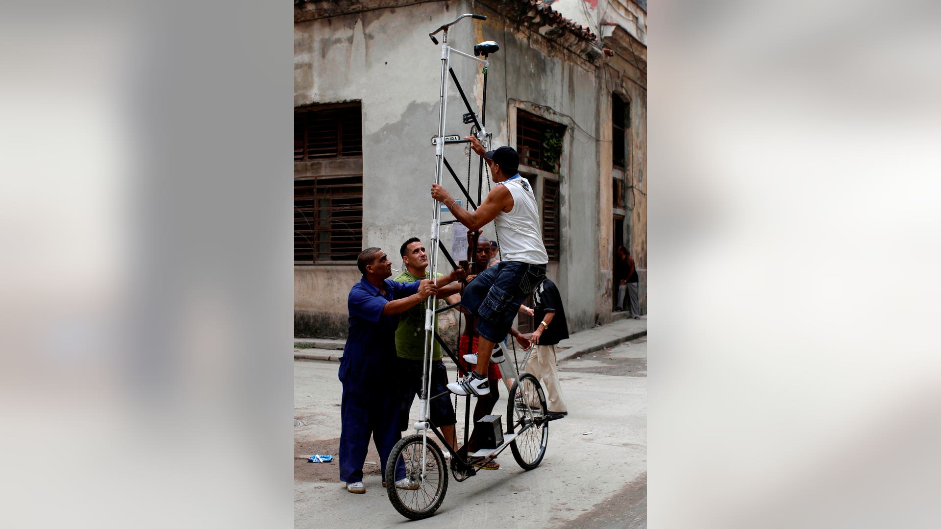 Cuba_Tall_Bike_6