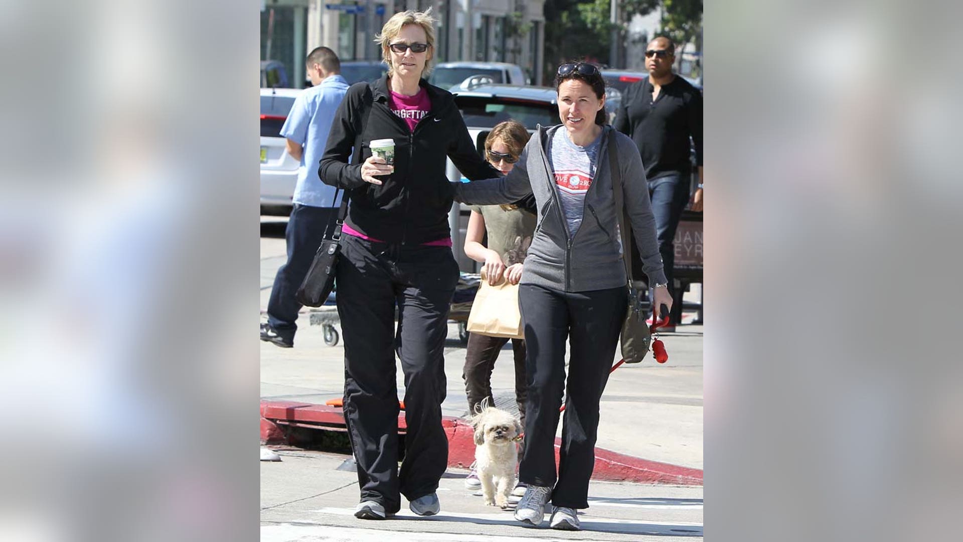 jane_lynch_dog