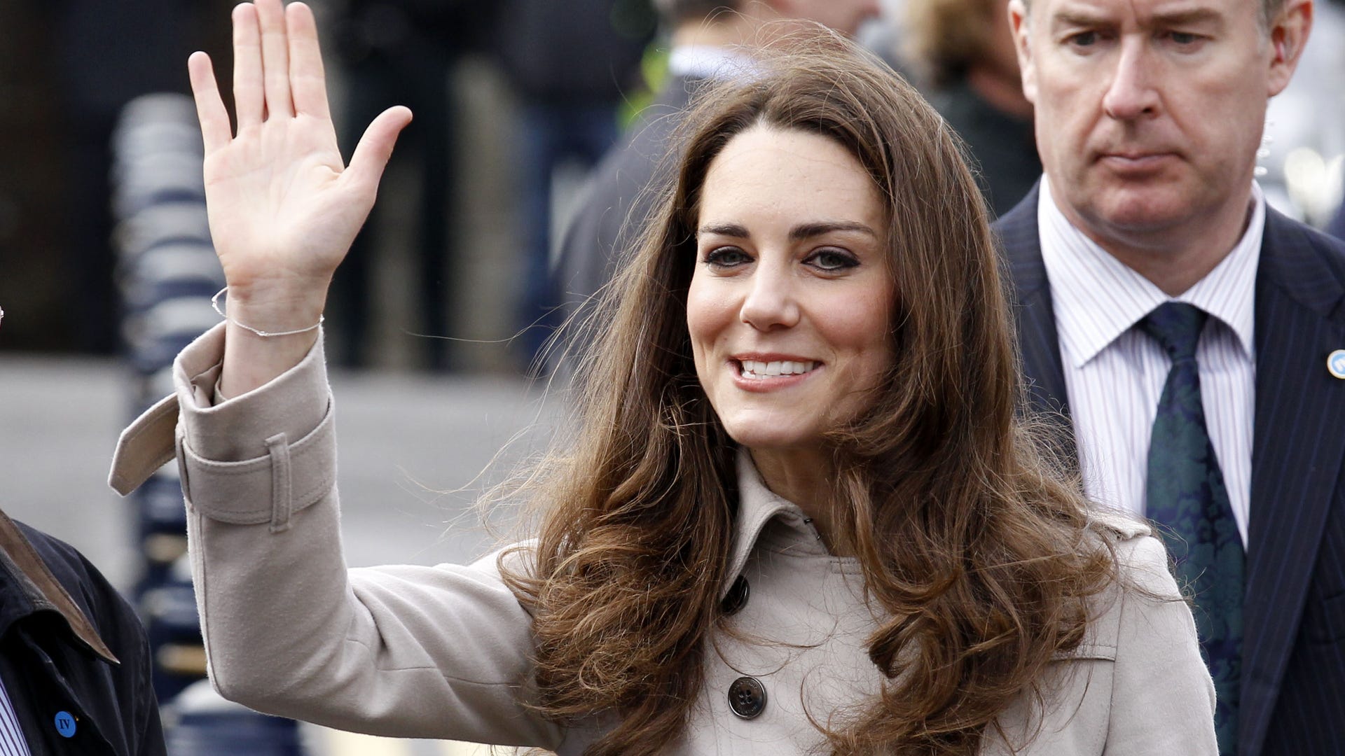 Britain Royal Wedding: Kate Middleton Waving