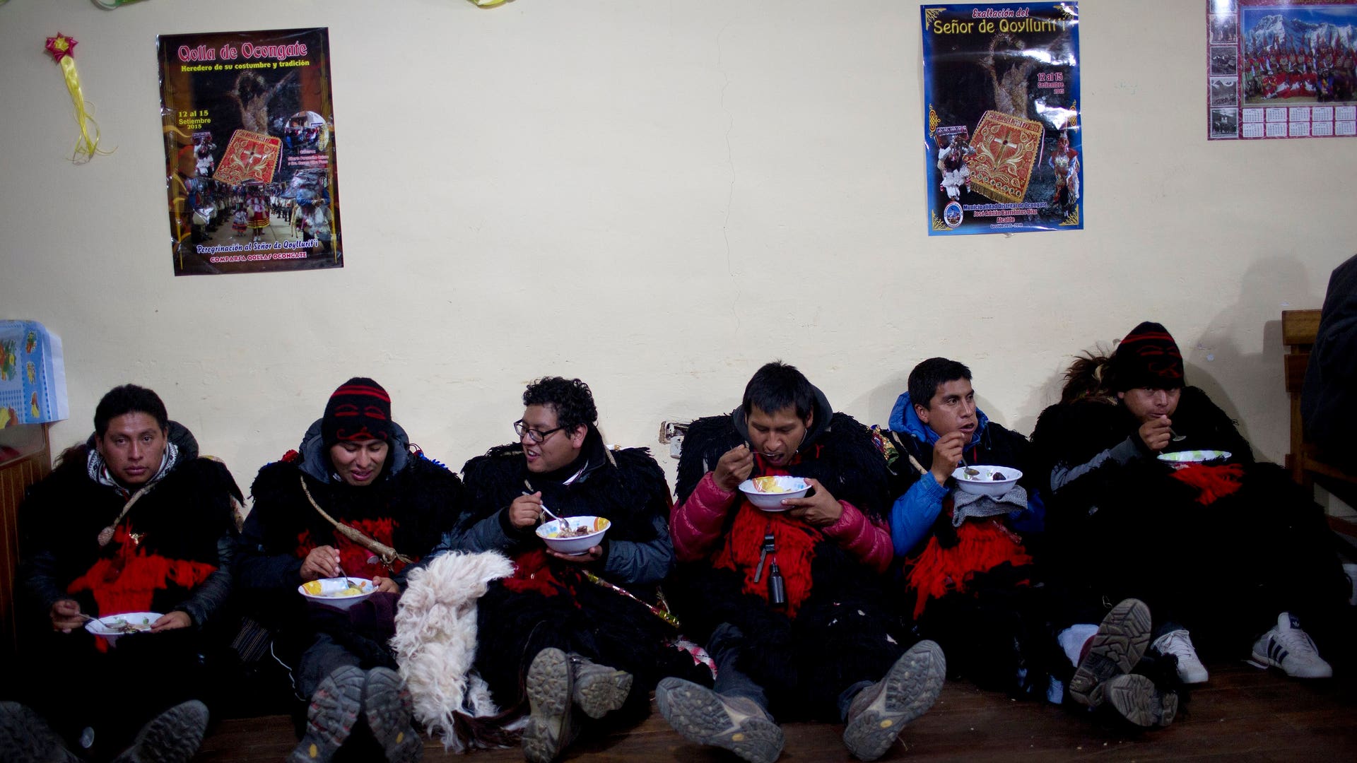 Peru_Snow_Star_Festiv_Vros__12_