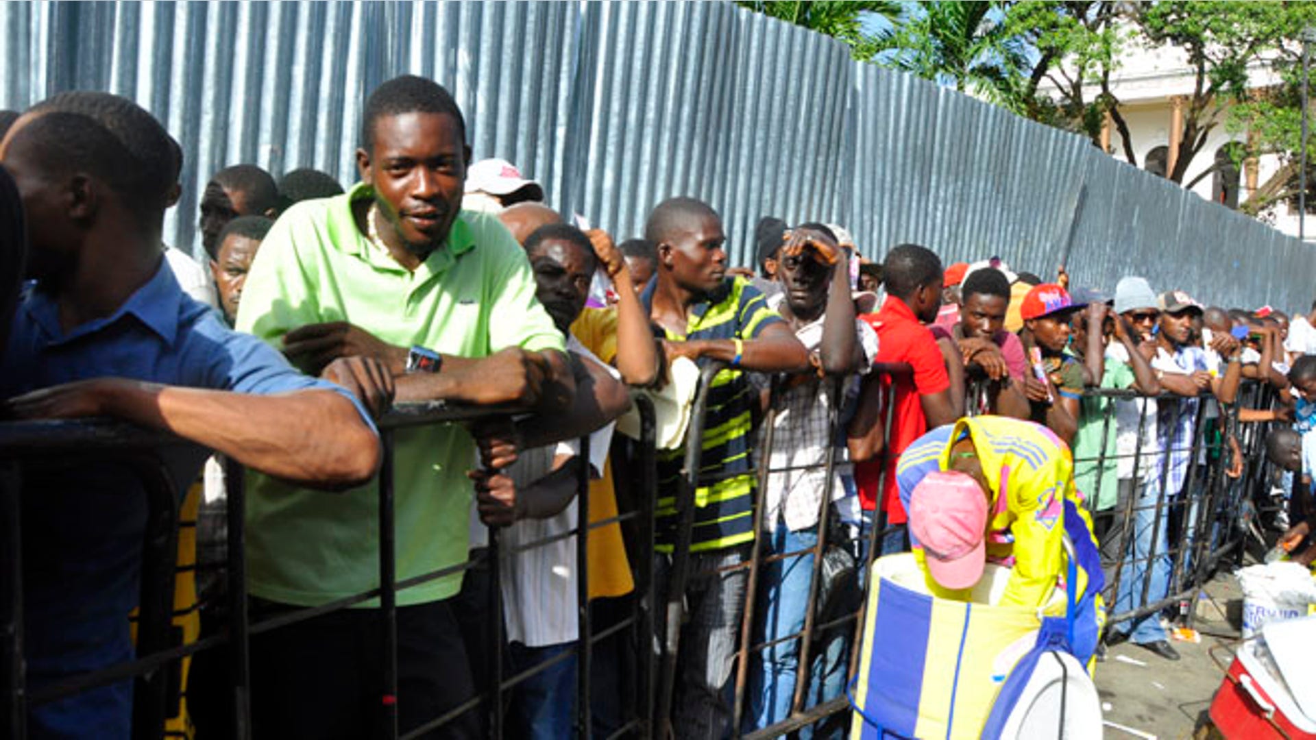 ULTIMO_DIA_DE_EL_PLAN_DE_REGULARIZACION_17_6_2015__11_