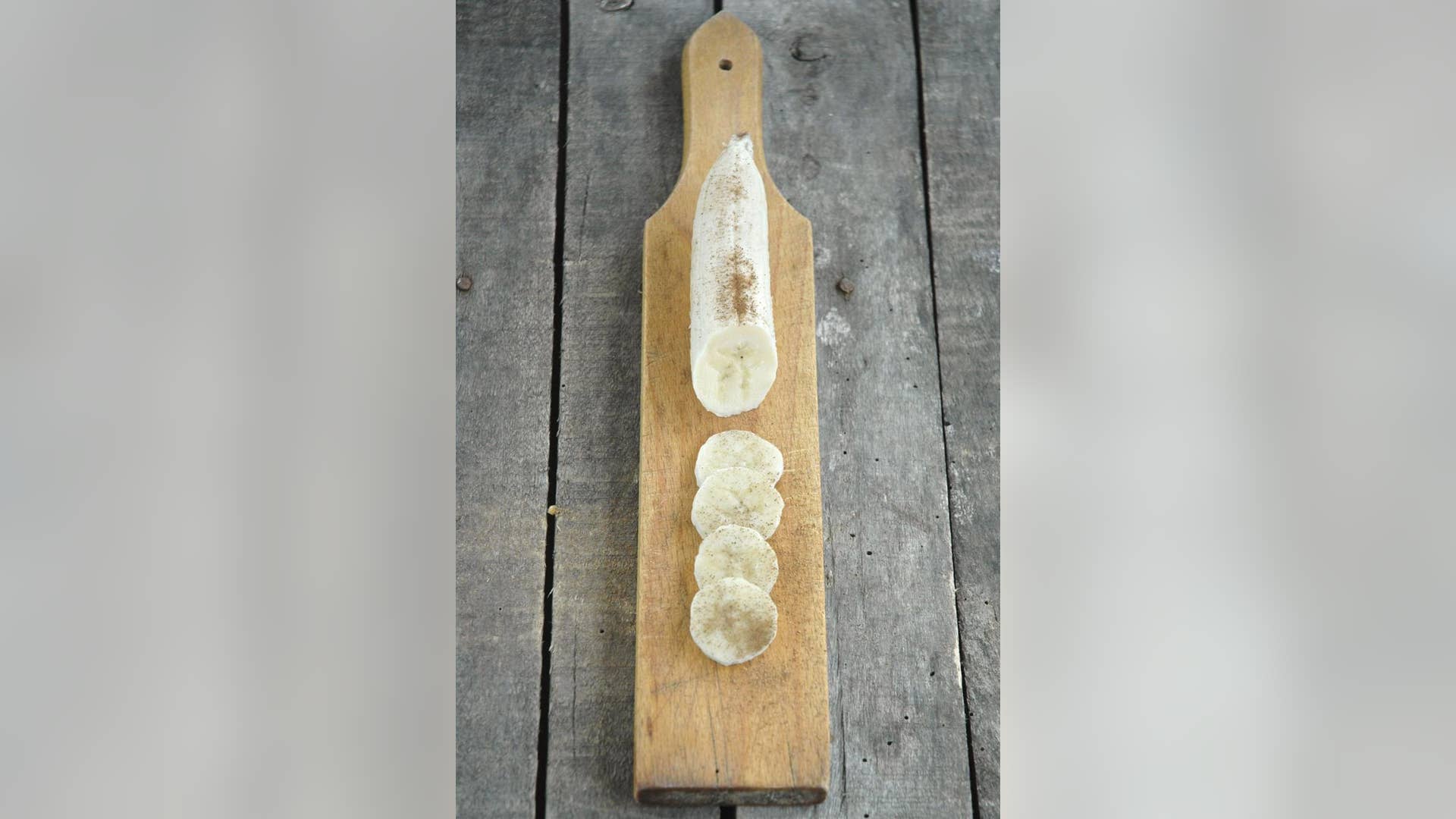 Pan-Seared Cinnamon Banana Slices