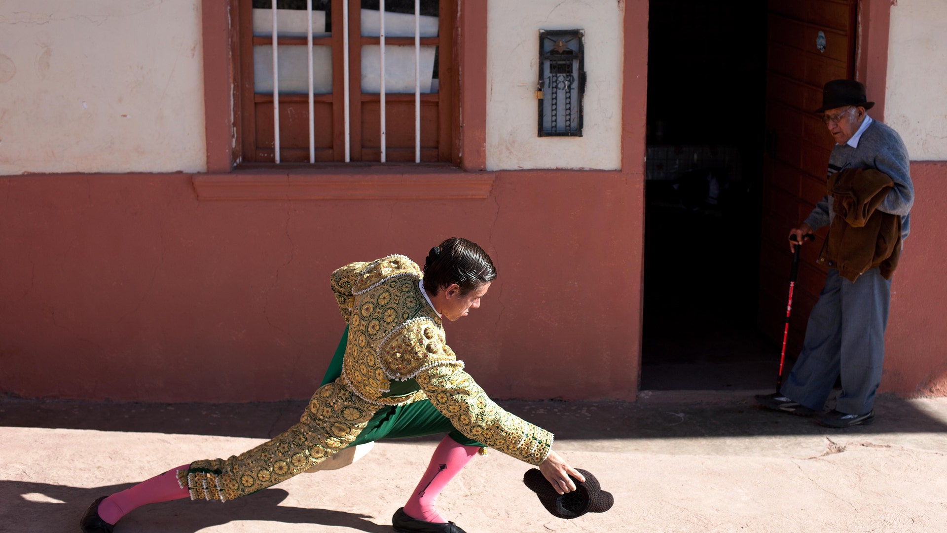 Peru_Bullfighters_6