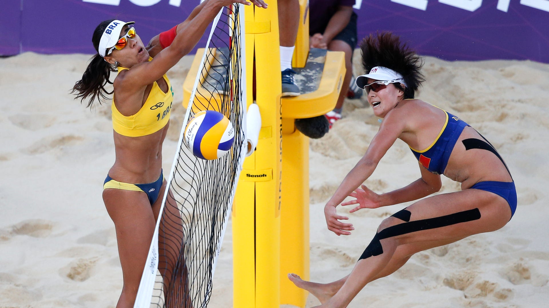 London_Olympics_Beach_Grat__2_