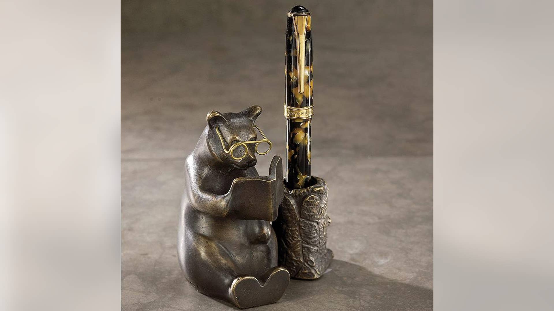 Bronze Reading Bear Pen Stand