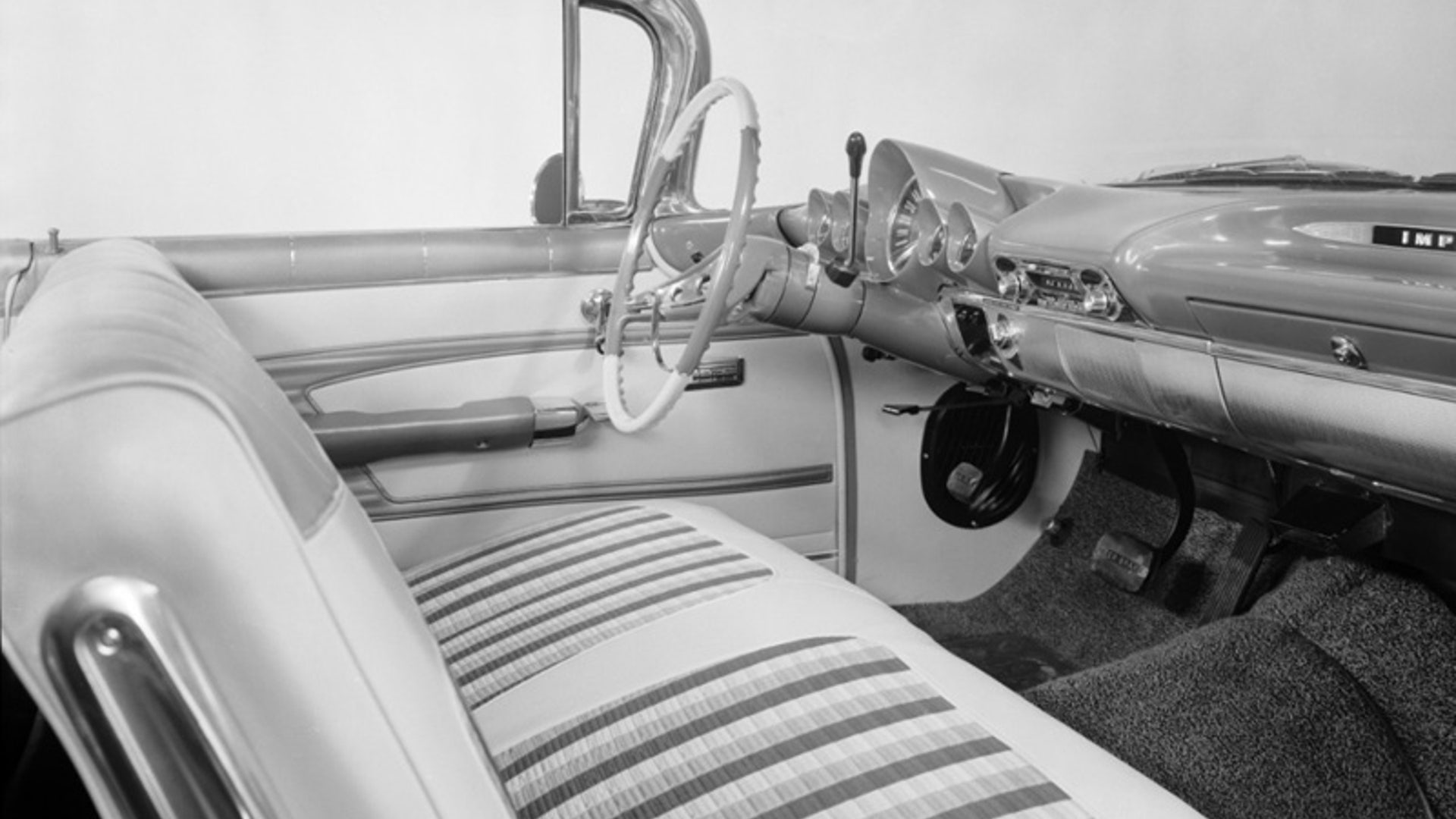 bench1959_Chevrolet_Impala_Sport_Coupe