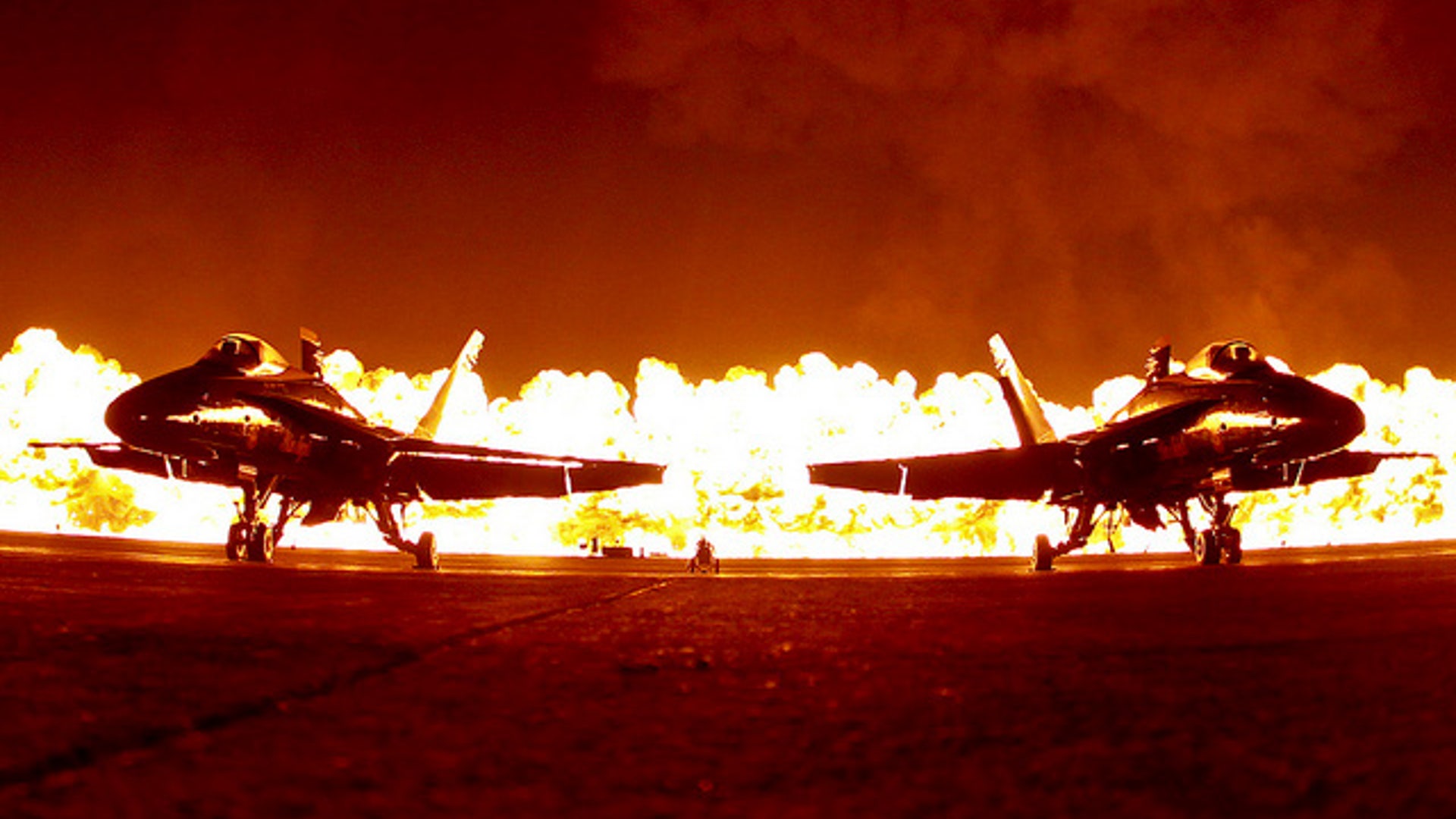 blue_angels_fire