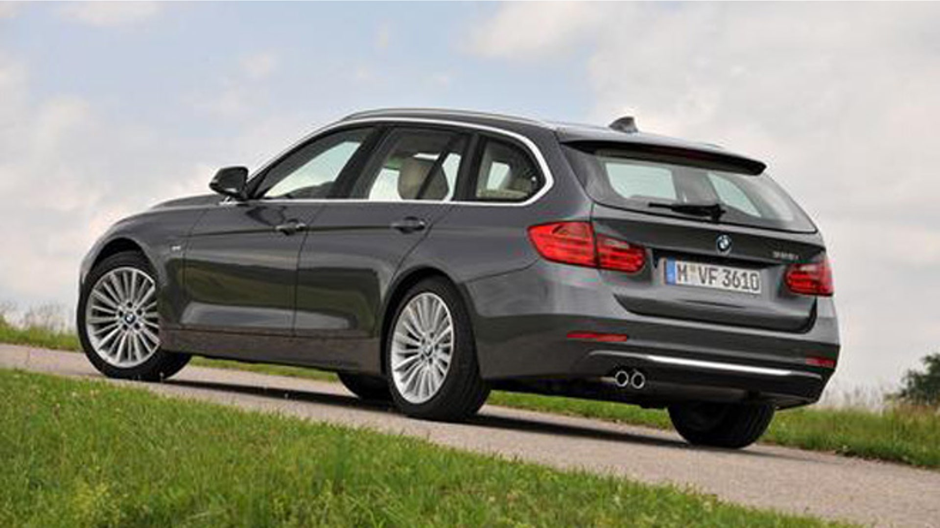 BMW 328i Sports Wagon