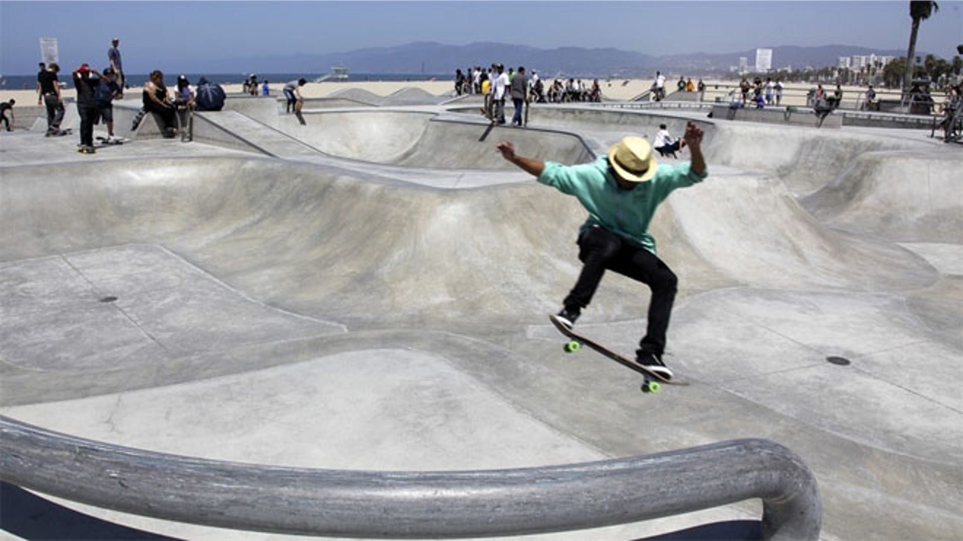 boardwalk_venicebeach